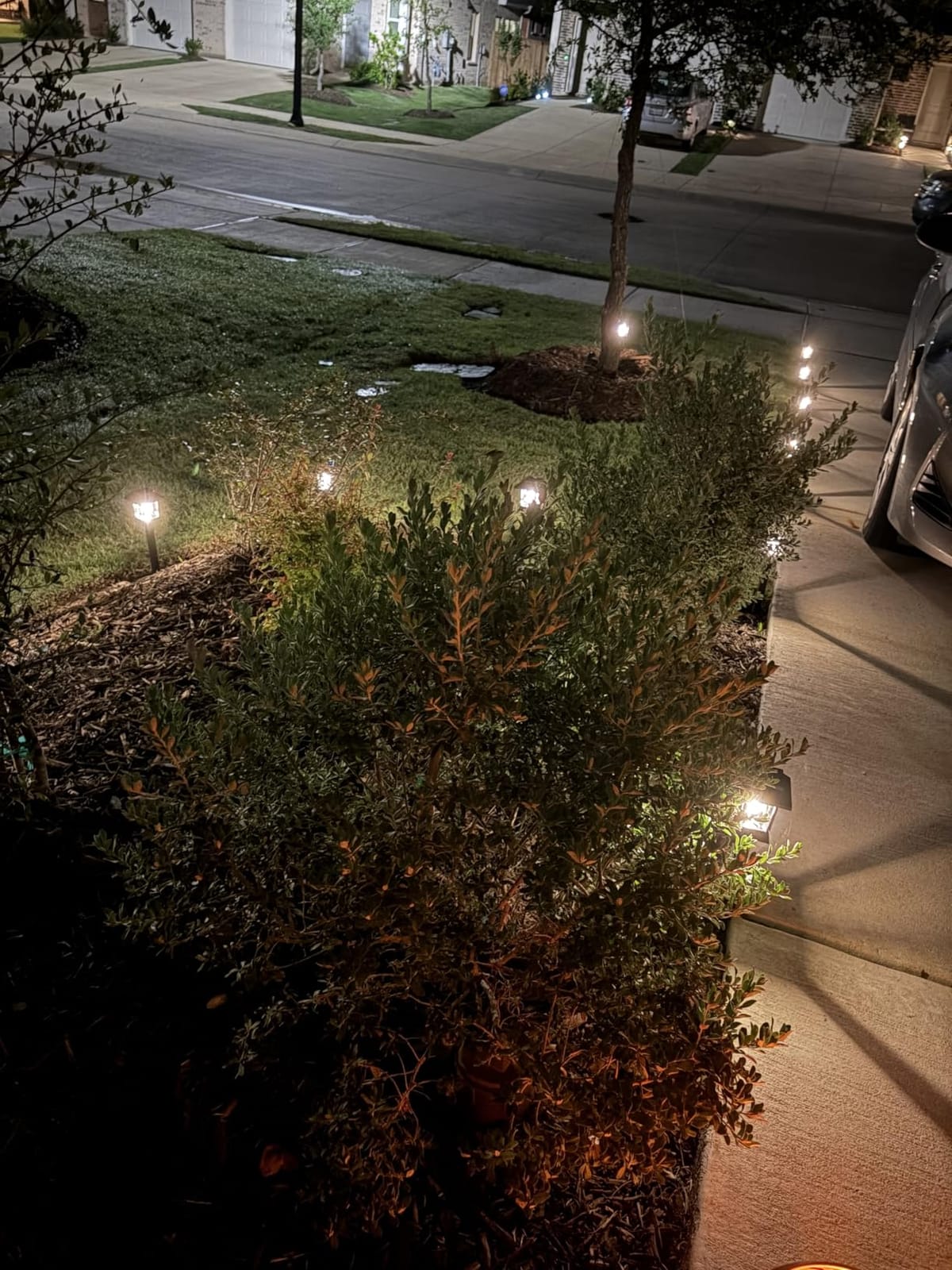 Greluna Solar Lights Outdoor, 12 Pack 3000K Waterproof Auto On/Off Solar Pathway Lights for Your Garden, Landscape, Path, Yard, Patio, Driveway, Walkway Decor customer photo 2