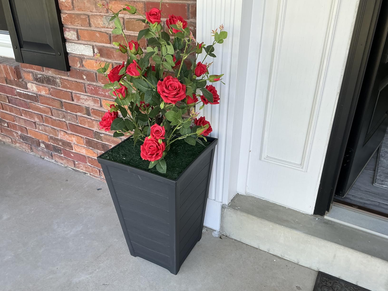 Keter Set of 2 Resin Modern Outdoor 22 Inch Tall Large Flower Pots, Tapered Wood Look Planters for Outdoor Plants and Front Porch Decor, Graphite customer photo 1