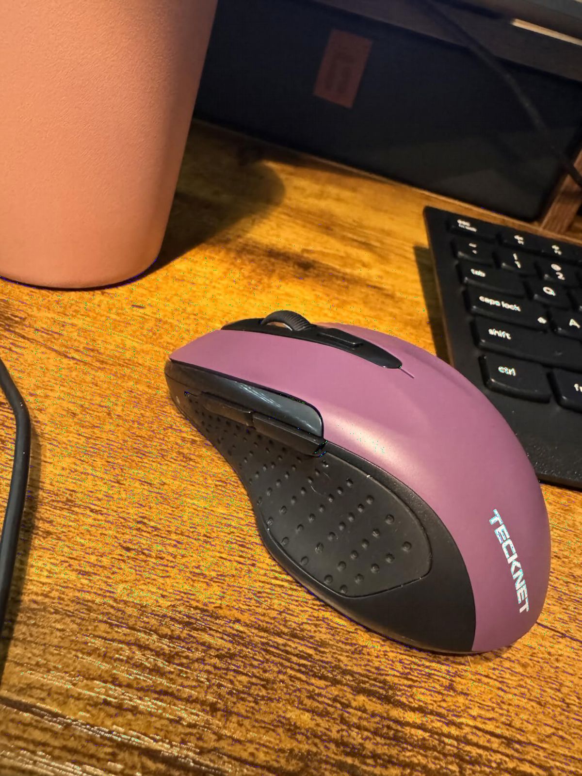 TECKNET Wireless Mouse, 2.4G Ergonomic Computer Mouse, 2600 DPI, Black | Ergonomic Design with Side Grips, Adjustable DPI, 2-Year Battery, Compact Size, USB-A Plug & Play, Wide OS Compatibility customer photo 2