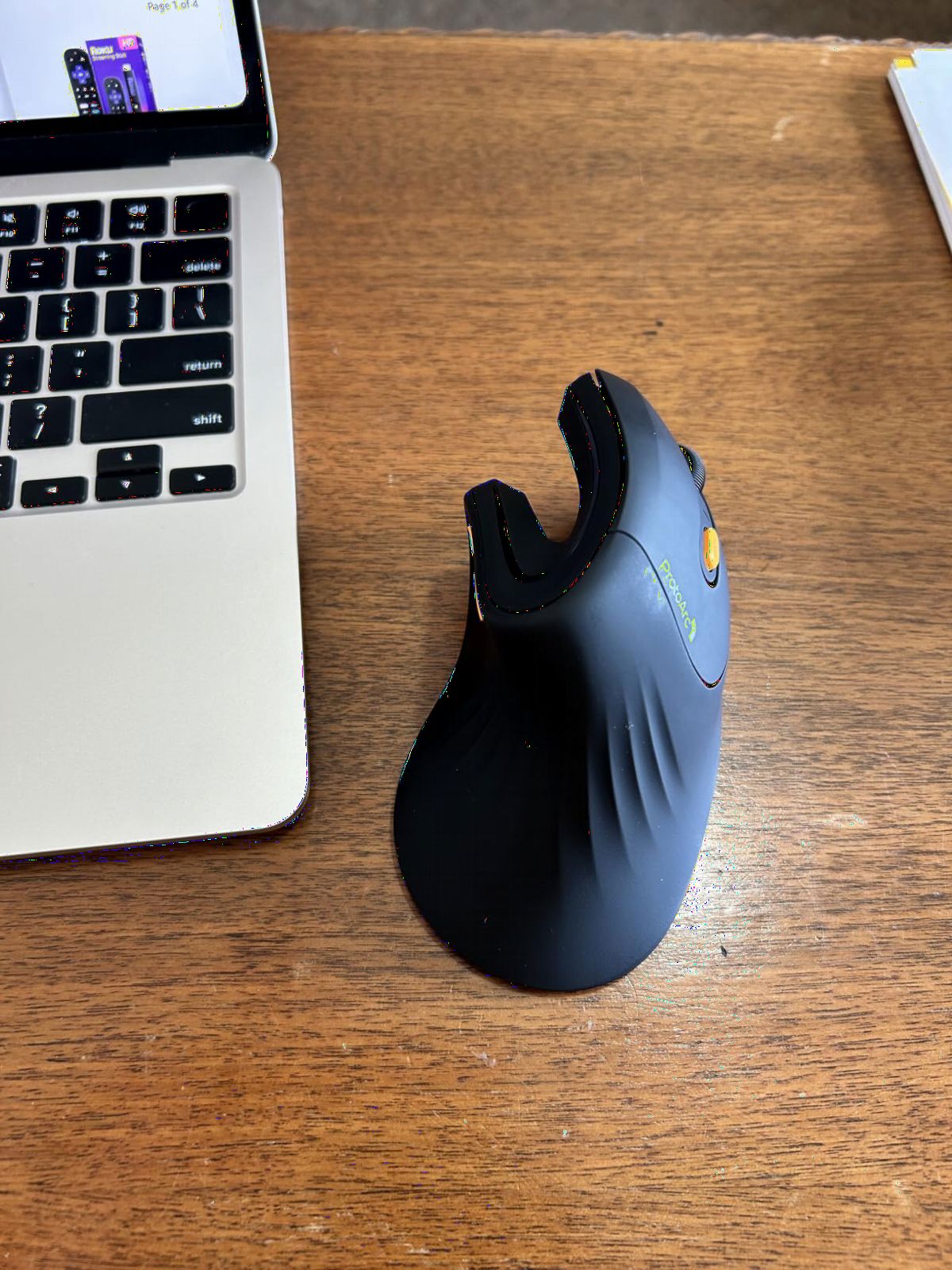 ProtoArc EM11 NL Wireless Ergonomic Vertical Mouse, Rechargeable, Black | 58° vertical design supports a natural wrist posture, connect 3 devices via Bluetooth/2.4G USB-A, 500mAh USB-C rechargeable. customer photo 2