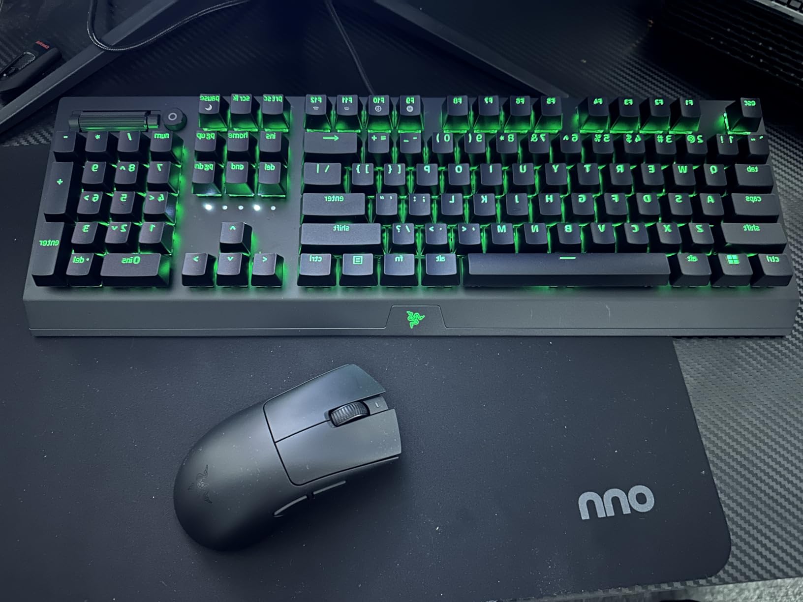 Razer DeathAdder V3 HyperSpeed Wireless Gaming Mouse: 55g Lightweight - USB C Charging - Up to 100 Hr Battery - Advanced 26K Optical Sensor - Gen-3 Optical Switches - 8 Programmable Controls - Black customer photo 1
