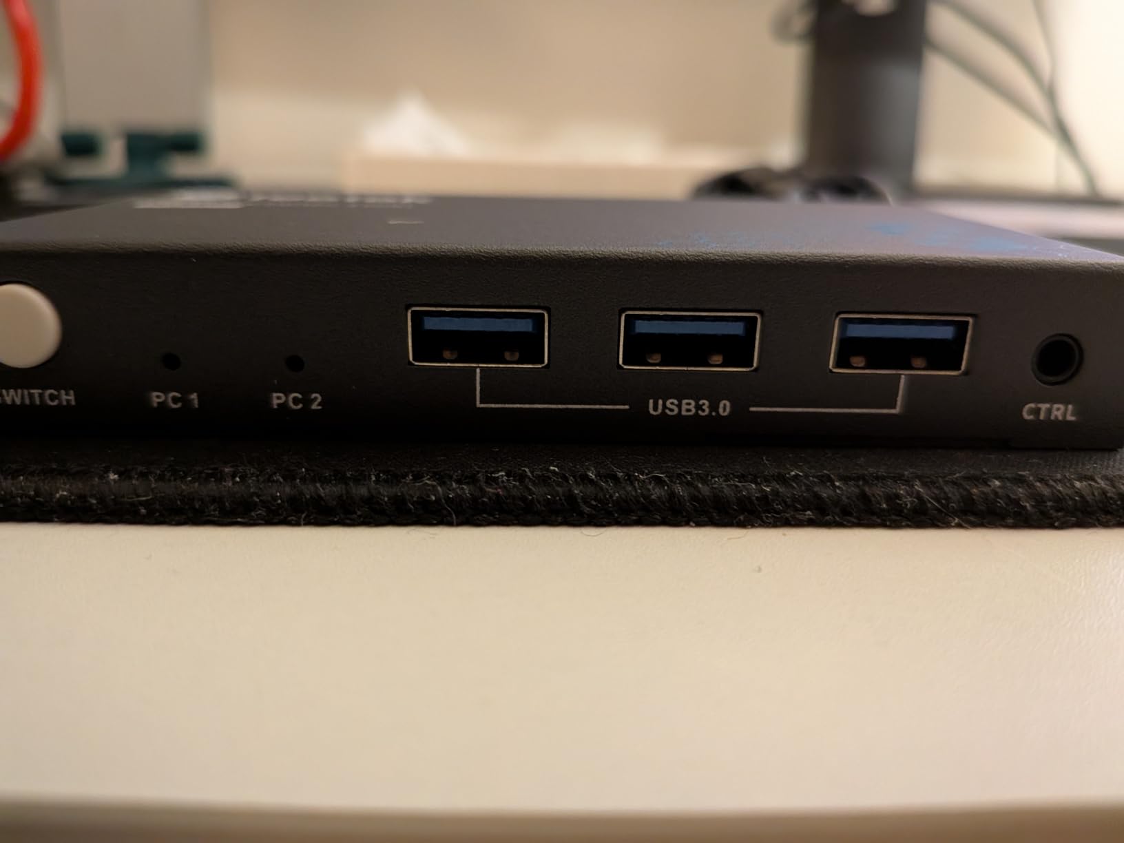 Hearvo USB 3.0 HDMI KVM Switch for 2 Computers 1 Monitor, 4K@60Hz, S7232H customer photo 2