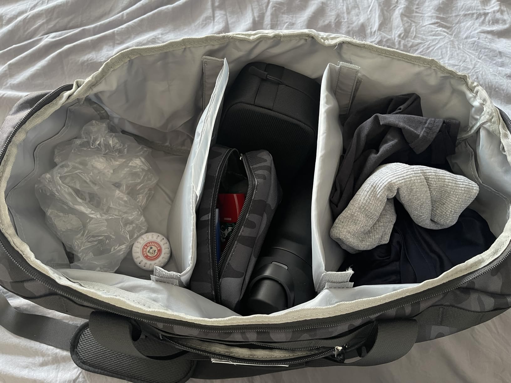 Gym Bag for Men Women, Carry on Luggage 22x14x9 Airline Approved Duffle Bag customer photo 1