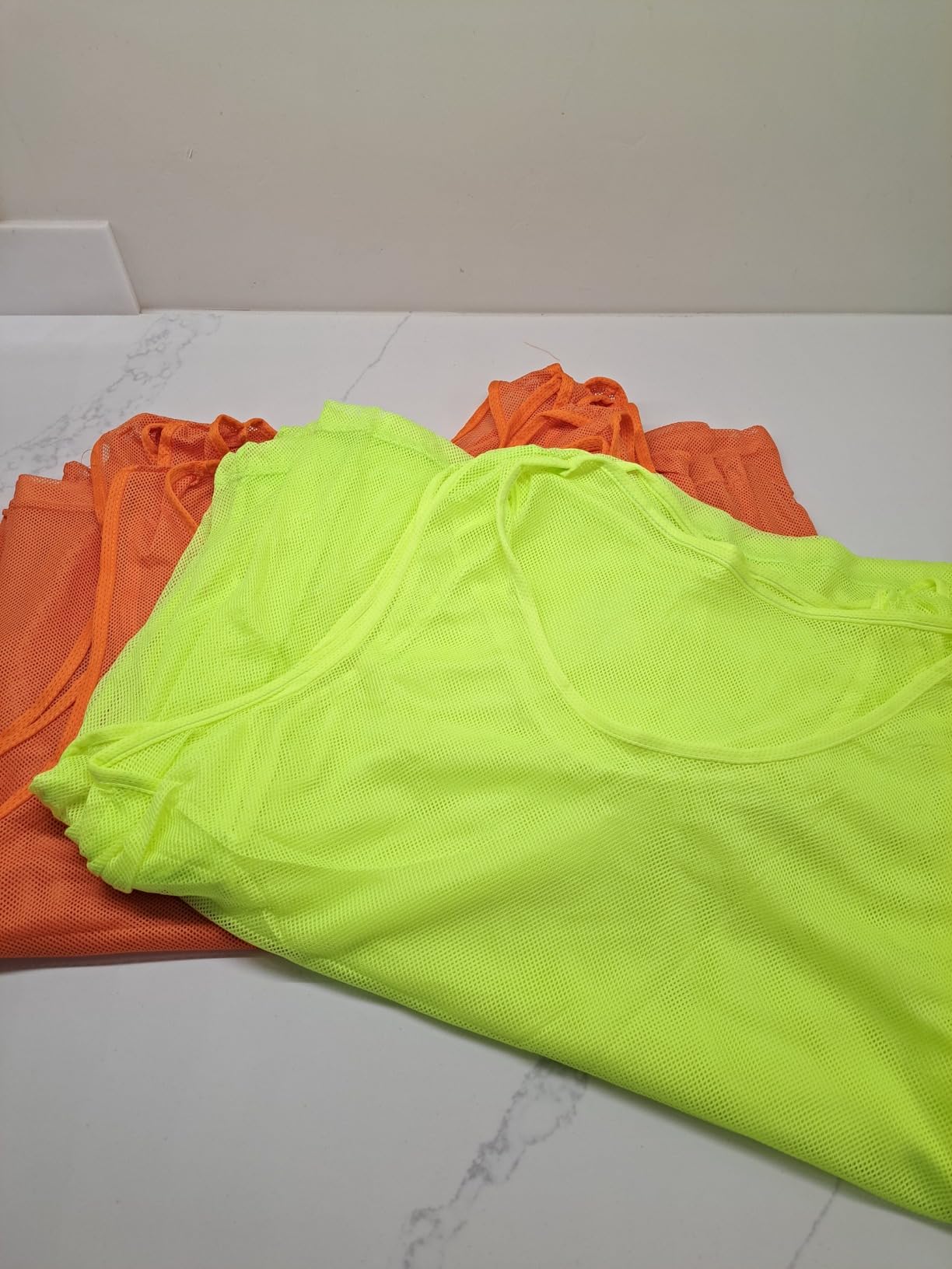 VOGRYE Scrimmage Vests 12/24 Pack Pinnies for Basketball Football Lightweight Team Practice Jerseys for Kids Youth Adult customer photo 2