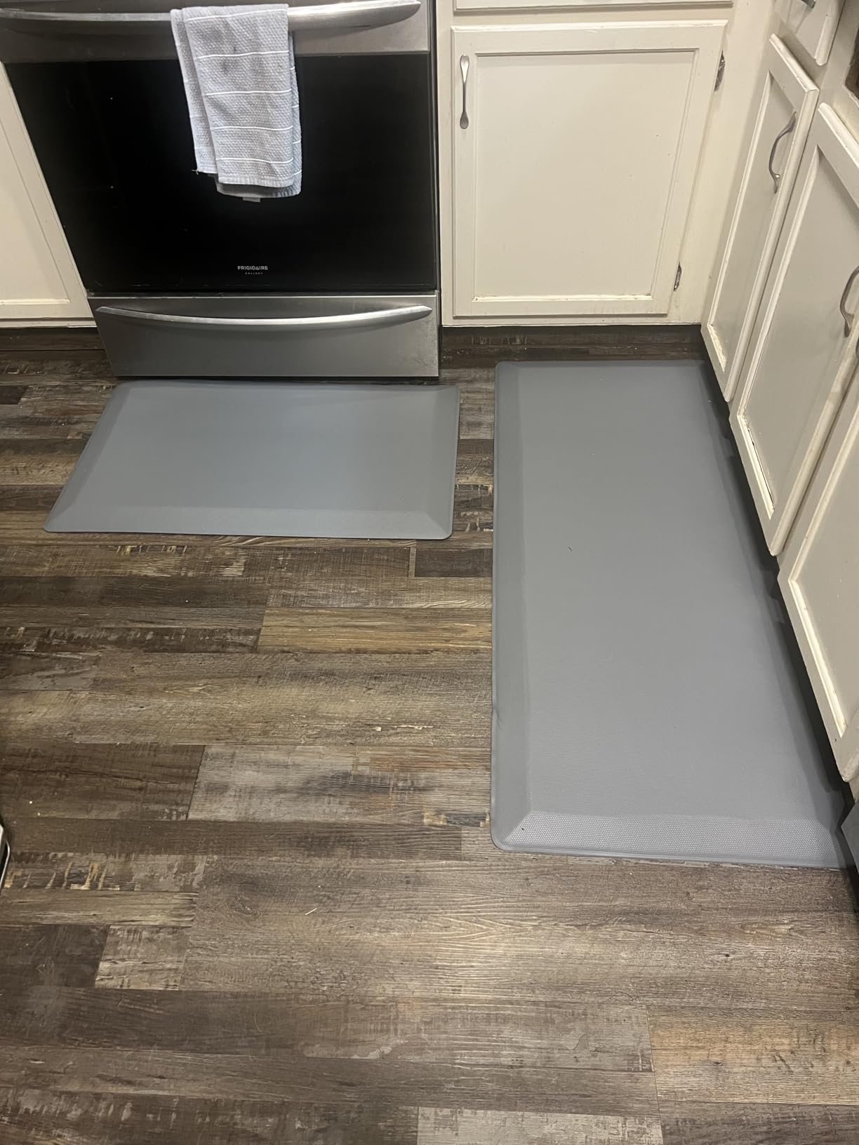 Anti Fatigue Kitchen Mats for Floor, 9/10 Extra Thick Cushioned Standing Desk Mat, Comfort Memory Foam Ergonomic Kitchen Rugs and Mats Non-Slip Waterproof for Office, Kitchen, Sink, 20
