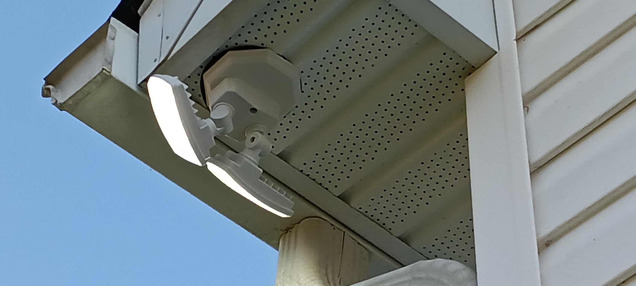 Onforu 3200LM Flood Lights Outdoor 32W LED Security Light customer photo 2
