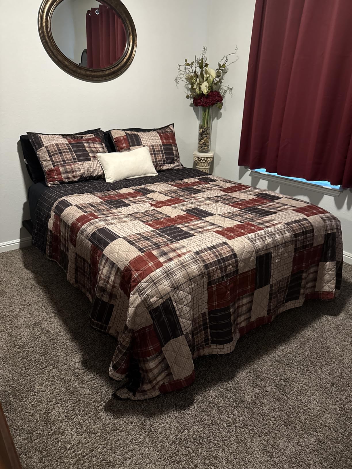 Madison Park Queen Quilt Set Patchwork Farmhouse, Diamond Quilting Reversible Coverlet Set for Queen Size Bed, Plush Cotton Filled Quilt Set Queen Size, Shams Full/Queen Red/Black 3 Piece customer photo 2