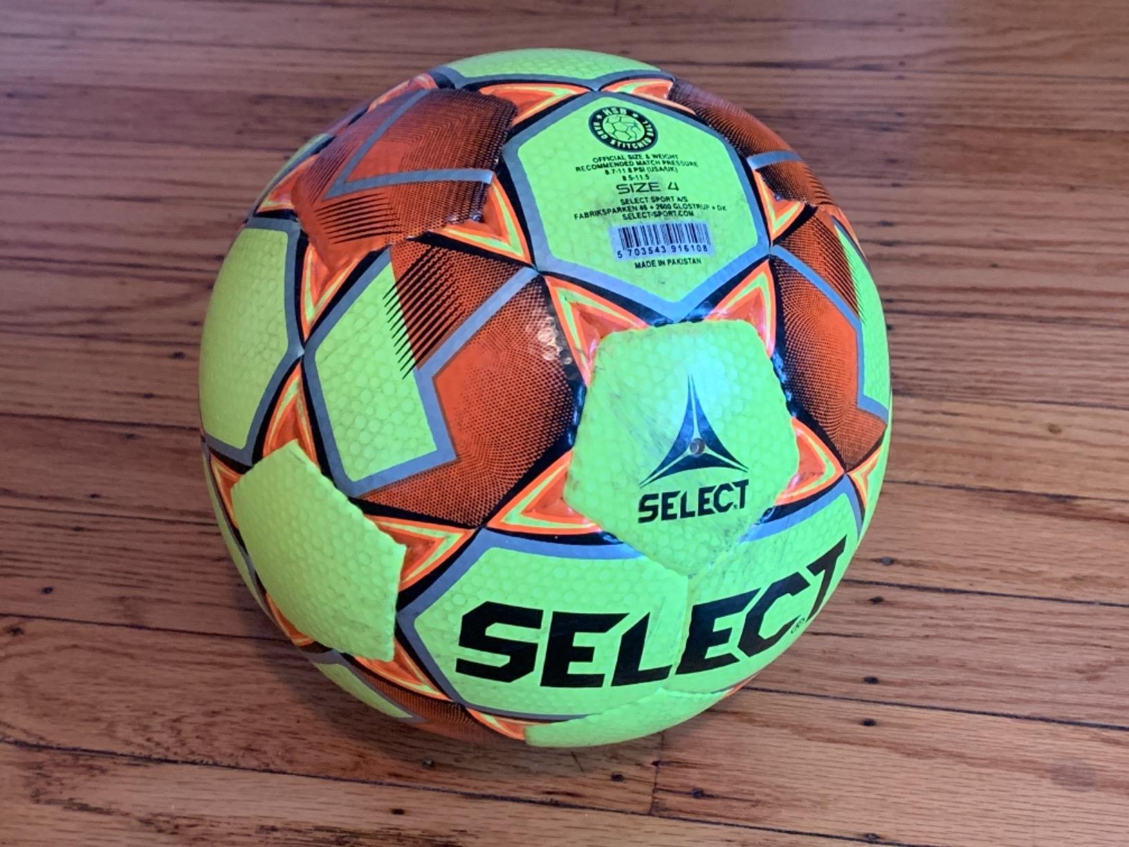 SELECT Numero 10 Soccer Ball customer photo 1