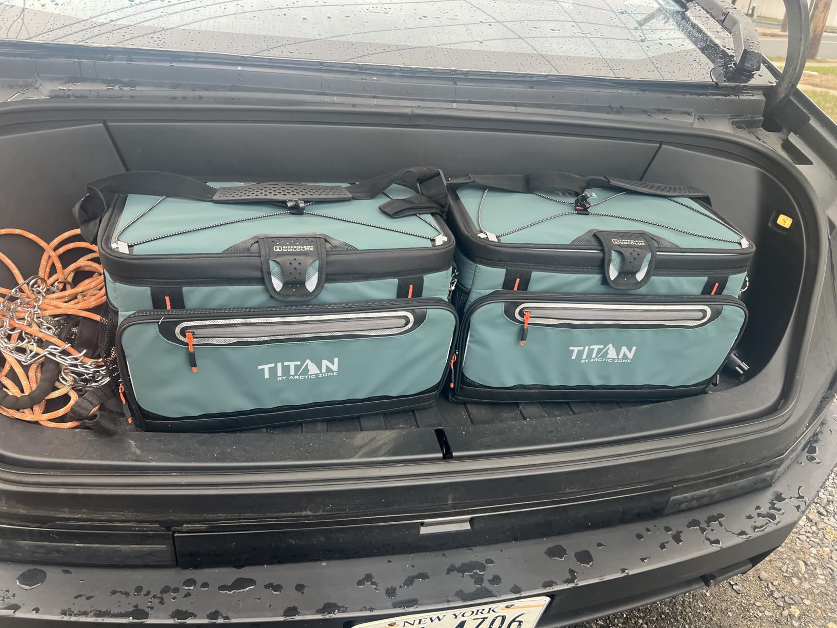 Titan by Arctic Zone Deep Freeze Cooler - Zipperless Hardbody Cooler - Deep Freeze Insulation, HardBody Liner, and SmartShelf customer photo 1