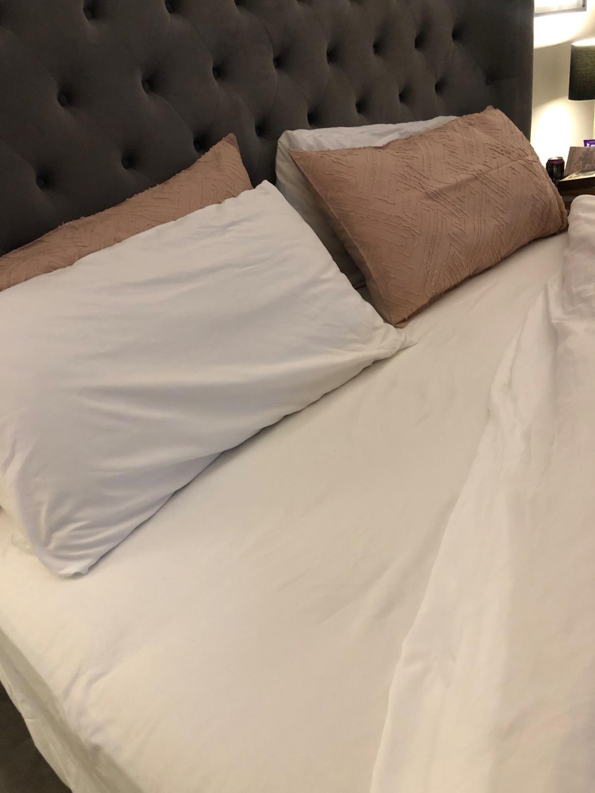 SONORO KATE 1000 Series 100% Egyptian Cotton Queen Duvet Cover Set, 3PC | Long Staple Cotton, Sateen Weave, Soft, Breathable, Luxury Hotel Bedding, All-Season, Hidden Zipper Closure, Navy Blue customer photo 2