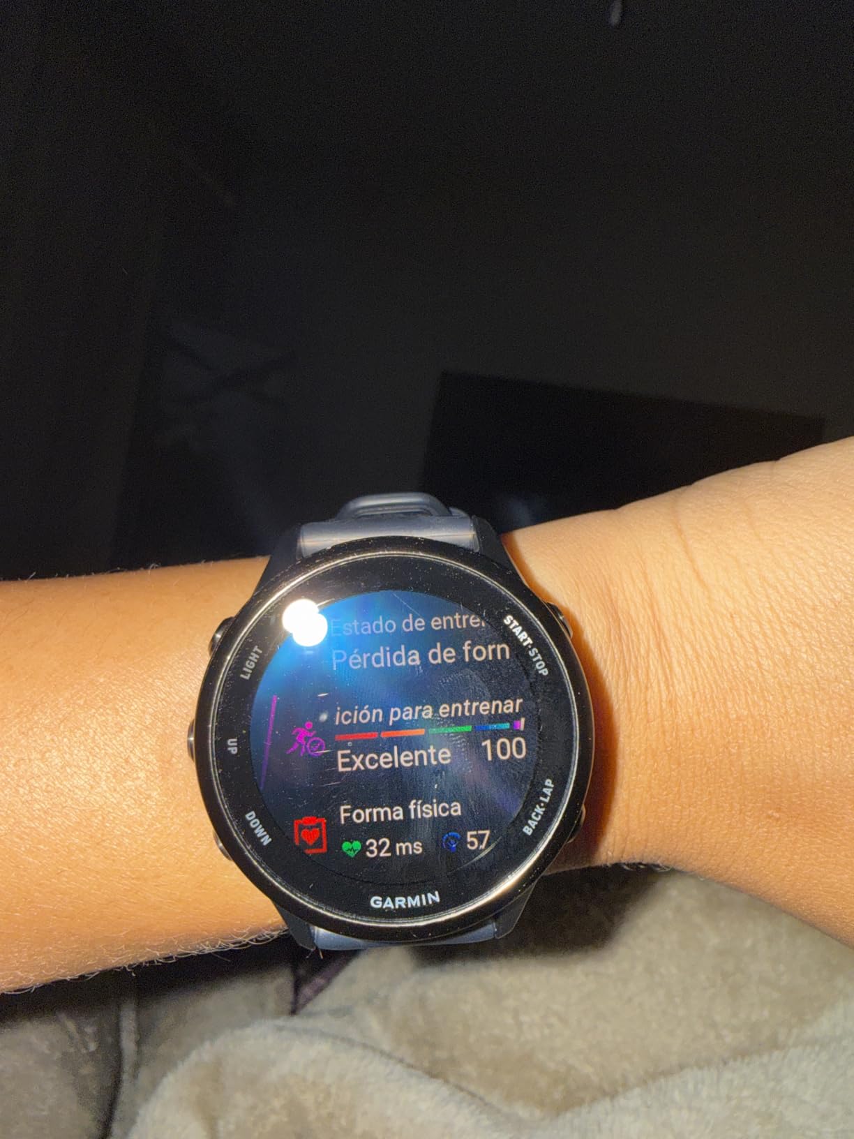 Garmin Forerunner 570, 42mm, Aluminum, Whitestone/Cloud Blue, Smaller-Sized Advanced GPS Running & Triathlon Smartwatch, AMOLED Display, Training & Recovery Features customer photo 2