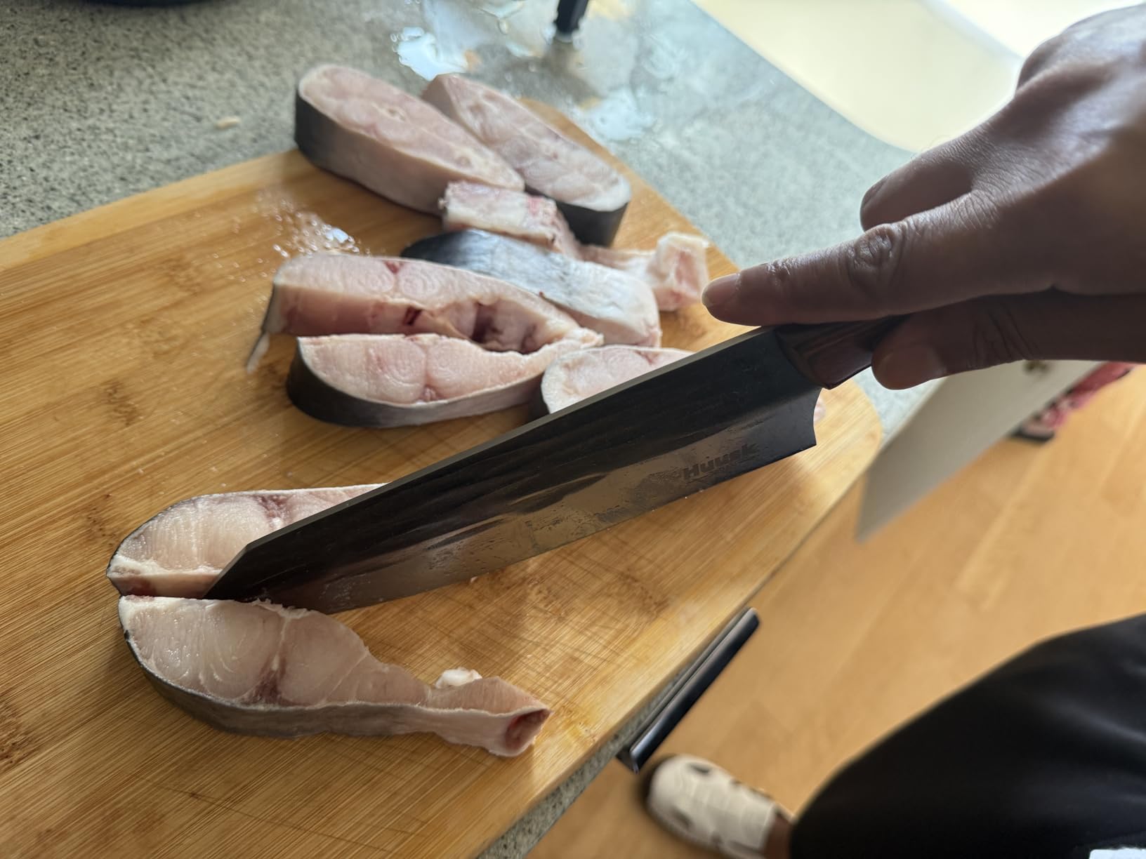 Huusk Butcher Knife Set, 4 PCS Hand Forged BBQ Knife Set for Meat Cutting | Sharp Meat Carving Breaking Knives with Ergonomic Handle for Home and Camping, Gifts for Men Women customer photo 2