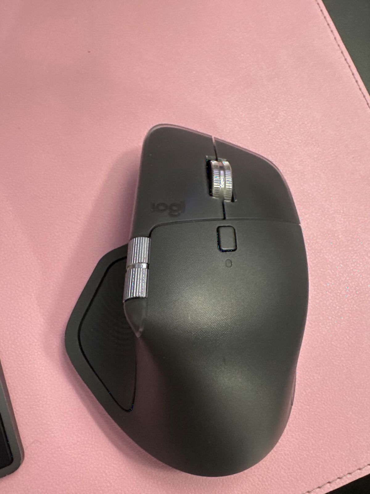 Logitech MX Master 4 Ergonomic Wireless Mouse with Advanced Performance Haptic Feedback, Ultra-Fast Scrolling, USB-C Charging, Bluetooth, Windows, MacOS - Graphite customer photo 2