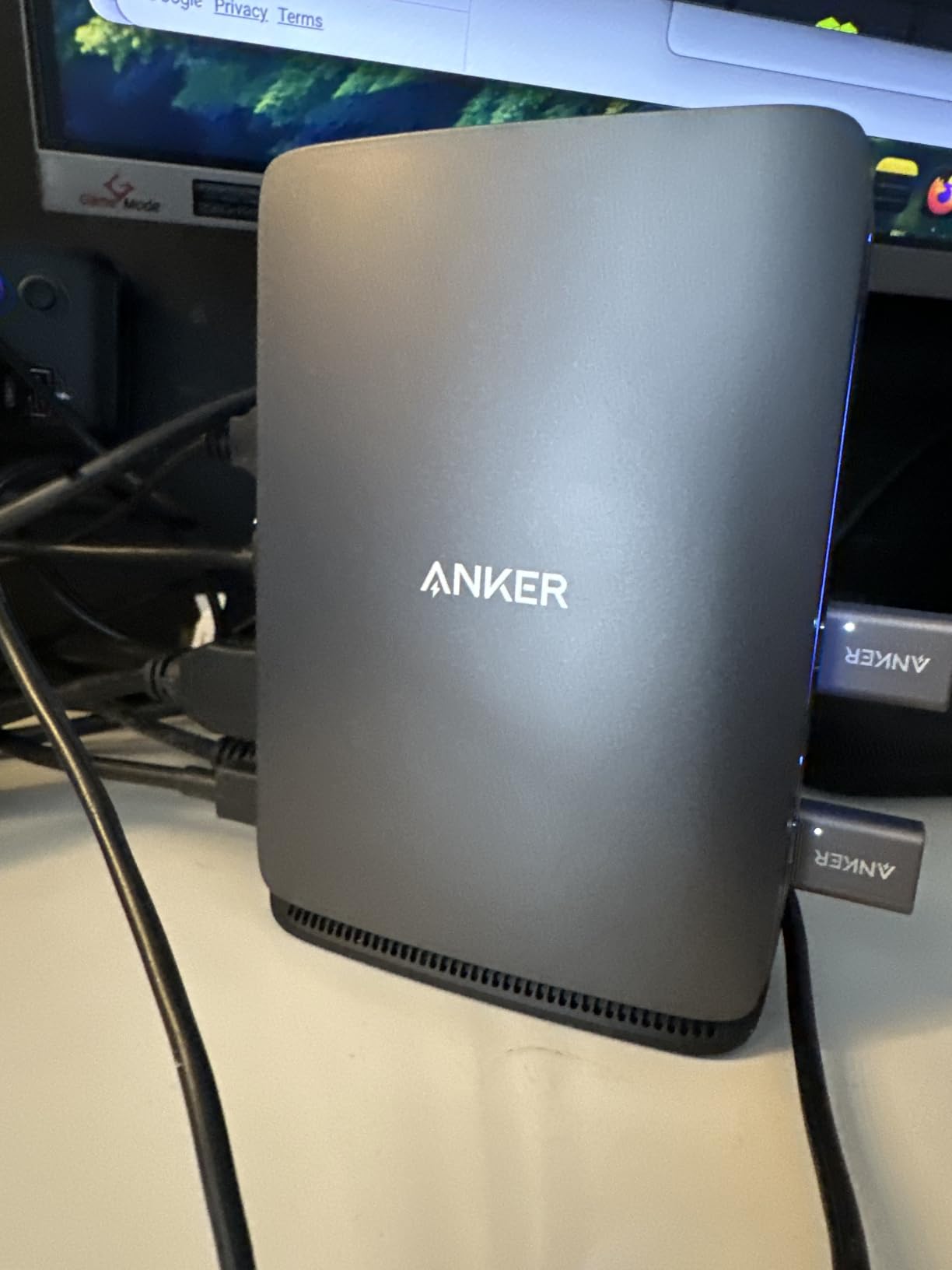Anker Nano Laptop Docking Station, 13in1 Dock with Detachable 6in1 USBC Hub | 3 Display USB C Dock (2 HDMI+1 DP), 10 Gbps USBC, 3 USBA, Audio, SD/TF, Ethernet, 100W Max PD for Dell/Lenovo/HP Home Office customer photo 1