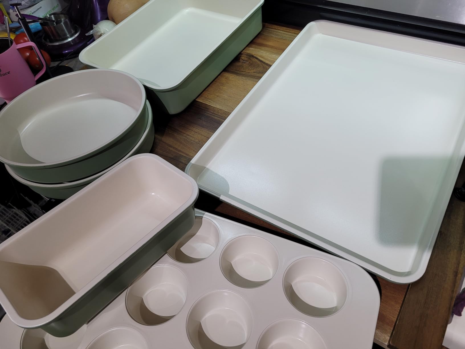 GreenLife 6 Piece Ceramic Nonstick Oven Bakeware Set, Turquoise, PFAS-Free Ceramic Nonstick, Baking Set, Cookie Sheet, Loaf, Cake & Muffin Pans, Easy Release, Dishwasher & Oven Safe to 450F customer photo 1