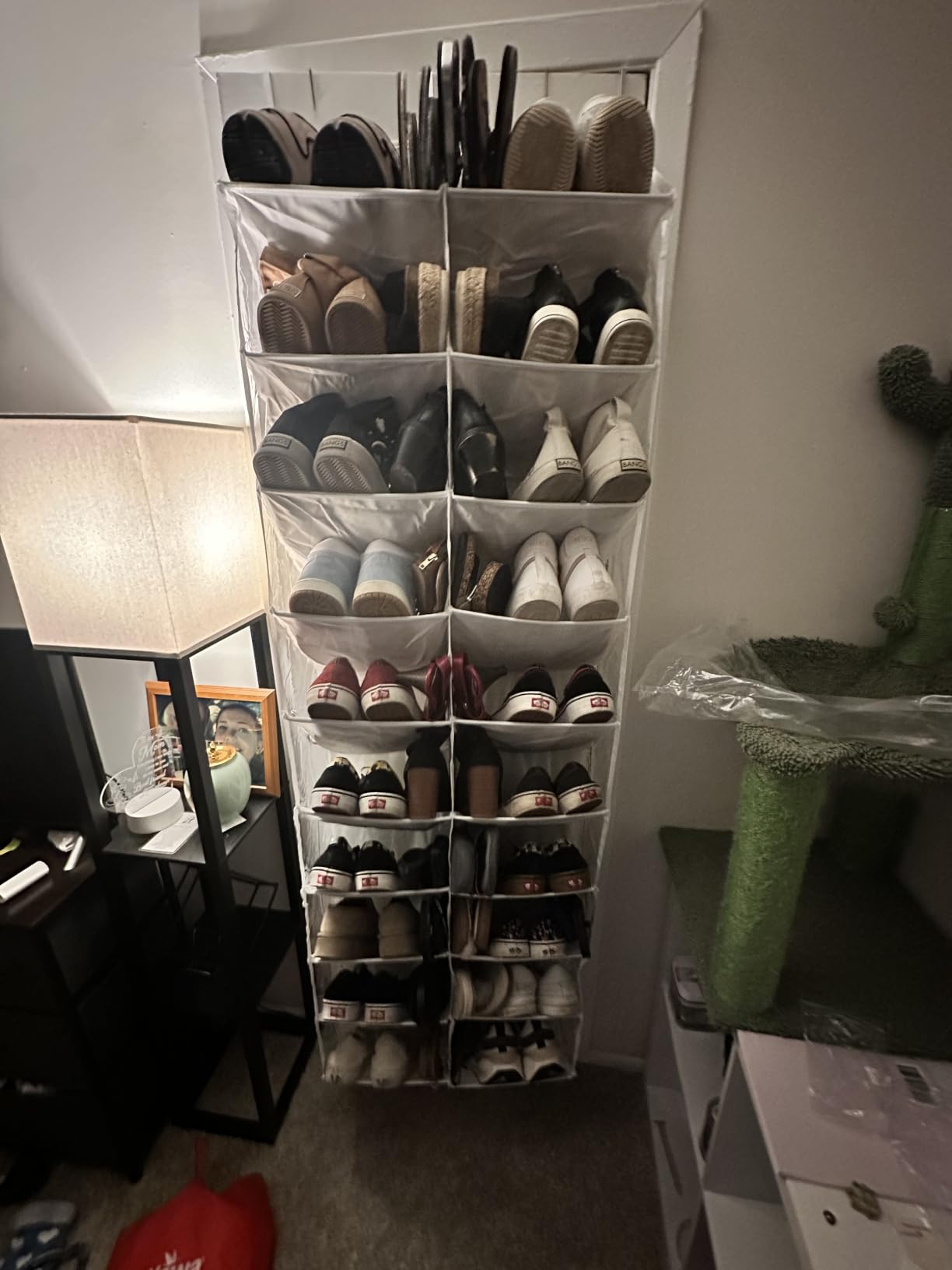 UVIAHOMI 20-30 Pairs Over the Door Shoe Organizer, Clear Pockets Hanging Shoe Storage for Closet, 10-Tier Door Shoes Rack customer photo 1