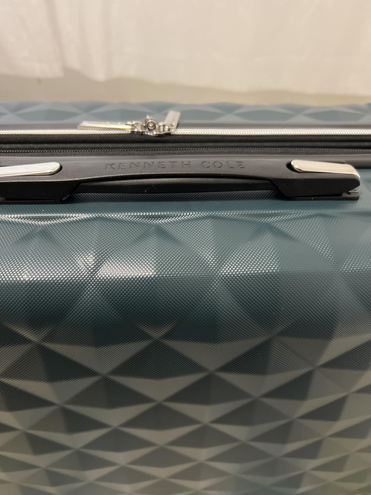 Kenneth Cole REACTION Diamond Tower Collection Lightweight Hardside Expandable 8-Wheel Spinner Travel Luggage, Deep Teal, 20-Inch Checked customer photo 2