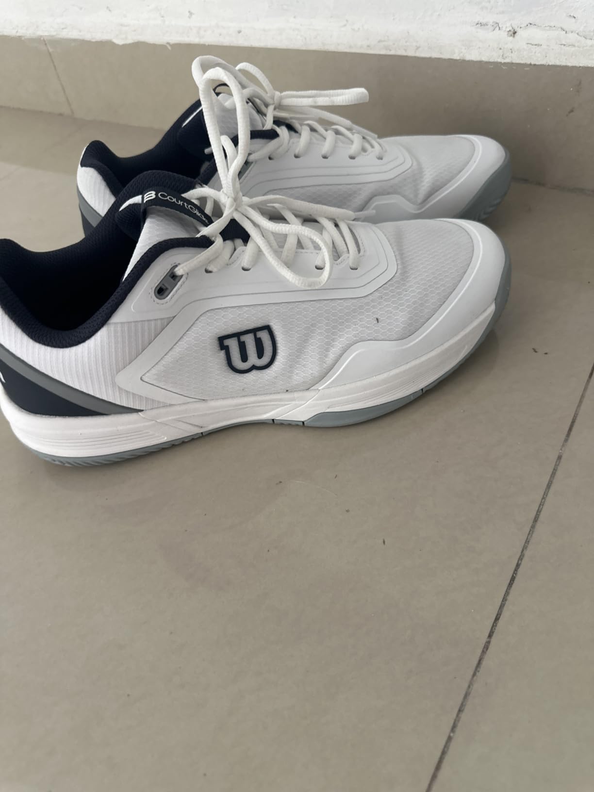 Wilson Men's Courtglide Tennis Shoes customer photo 2
