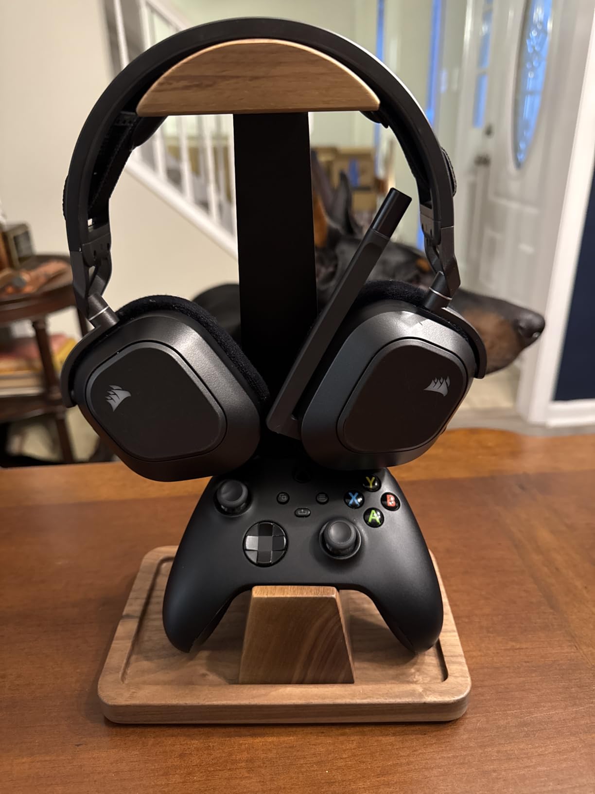 UPERGO Headset Stand with Gaming Controller Holder, Walnut Wood Headphone Stand with Storage Base, Gaming Equipment Accessories for Desk customer photo 2