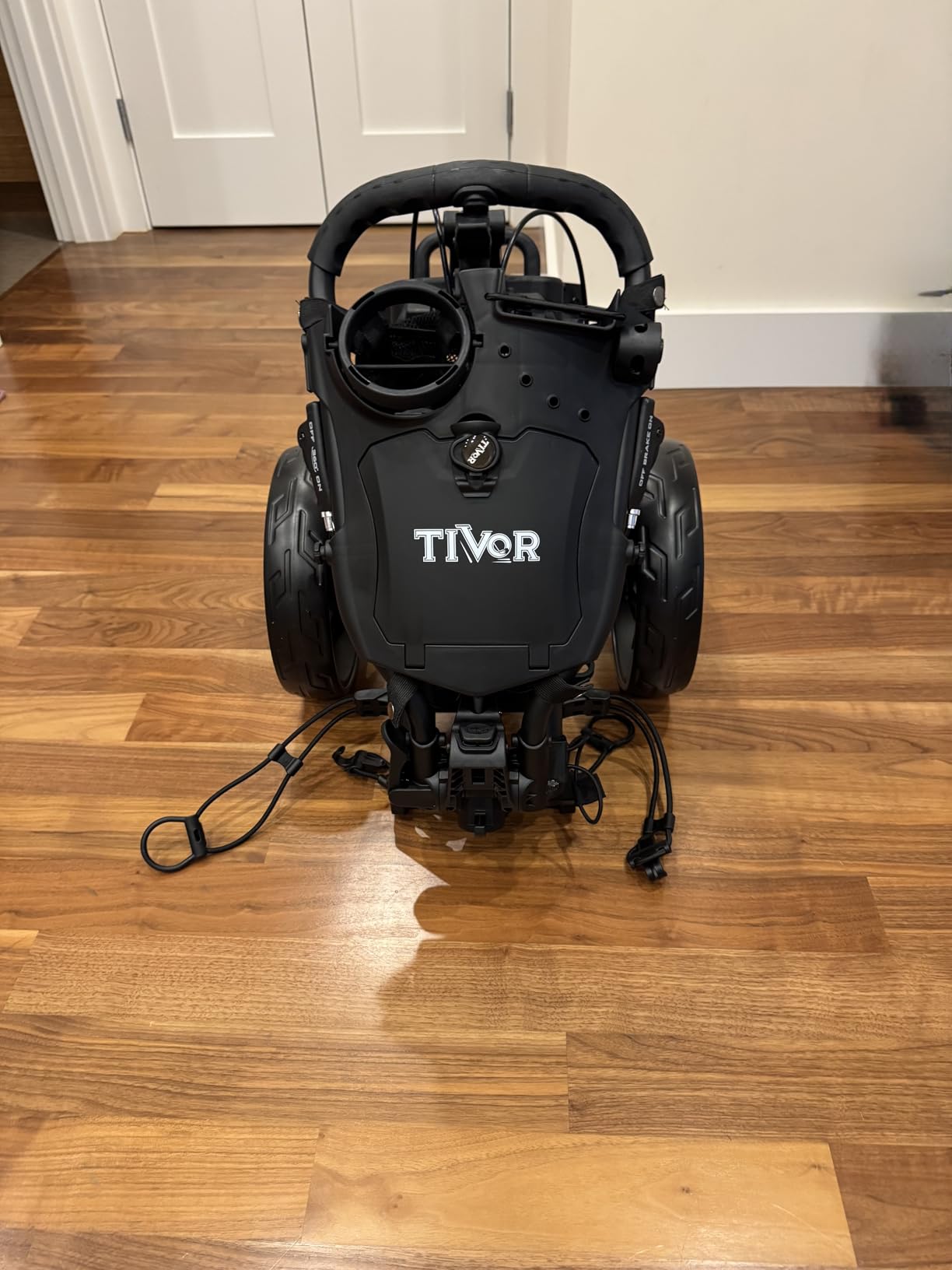 Tivor Golf Push Cart with 360 Front Wheels & Handbrake, 3 Wheel Pull Cart Offers One-Click Folding and All-Terrain Mobility customer photo 1
