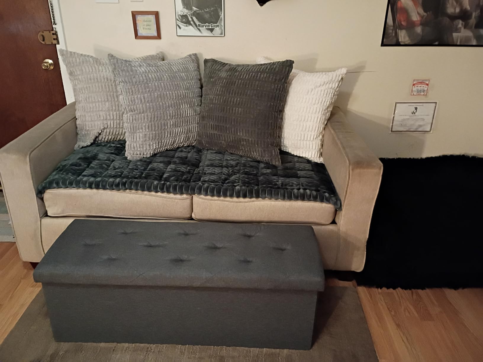 DUMOS 43 Inch Folding Storage Ottoman Bench, Large Hidden Storage Chest with Thicker Foam Padded Seat, End of Bed Foot Rest Stool for Bedroom Living Room Entryway, Load 660 lbs, Grey customer photo 1