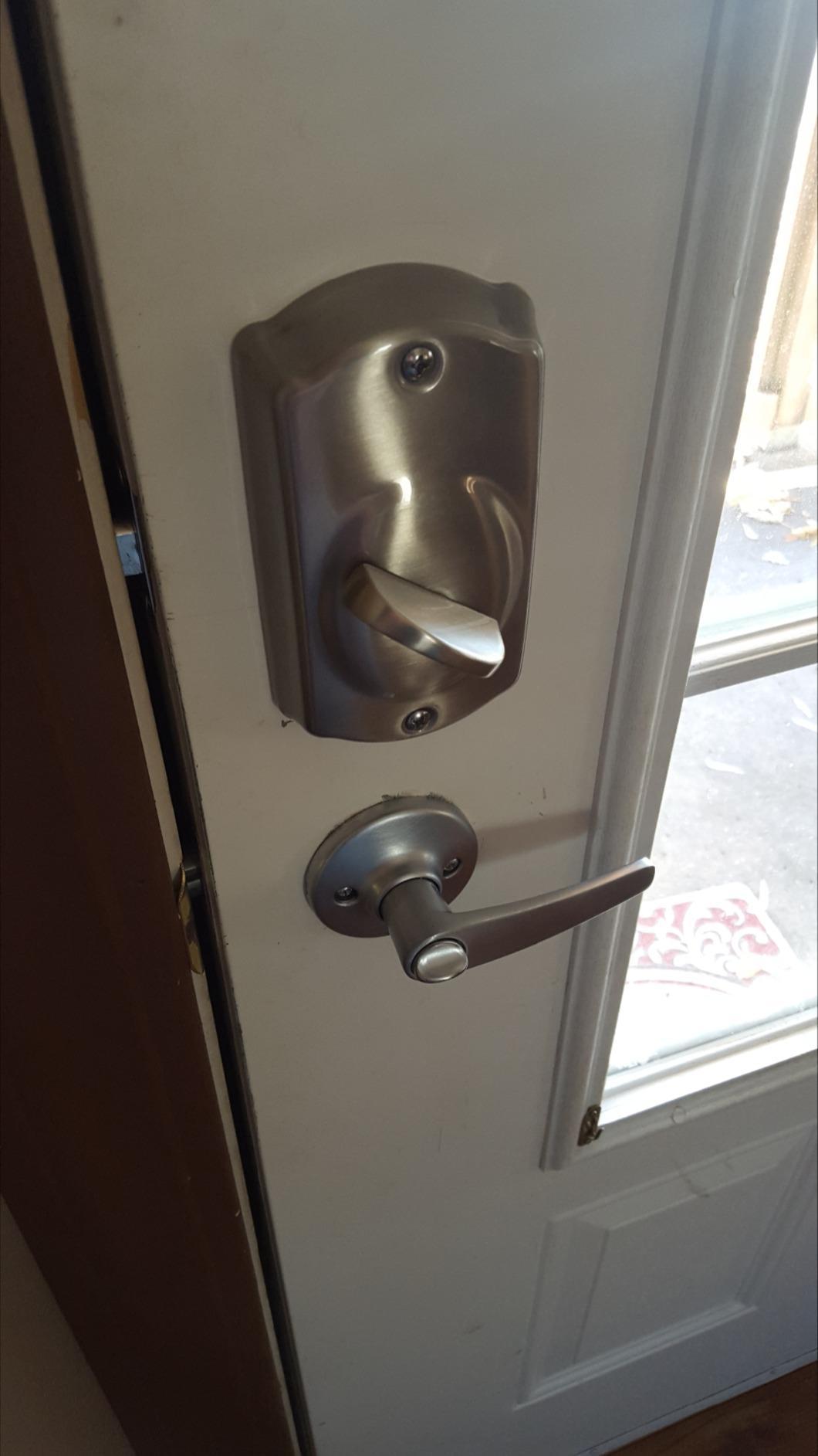 Schlage Electronic Keypad Deadbolt Lock, Camelot Trim, Satin Nickel customer photo 1