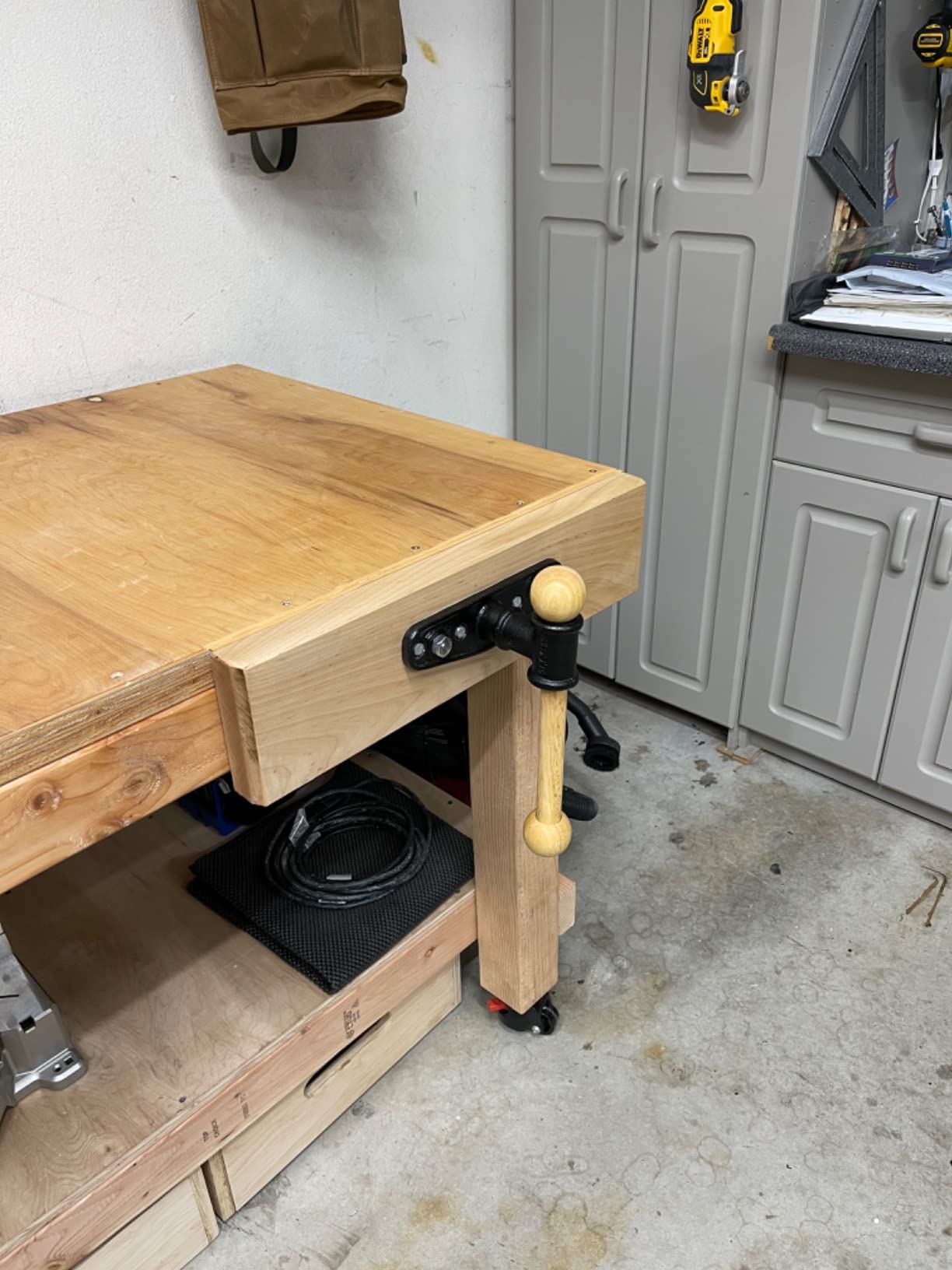Rockler Quick Release Front Vise 9