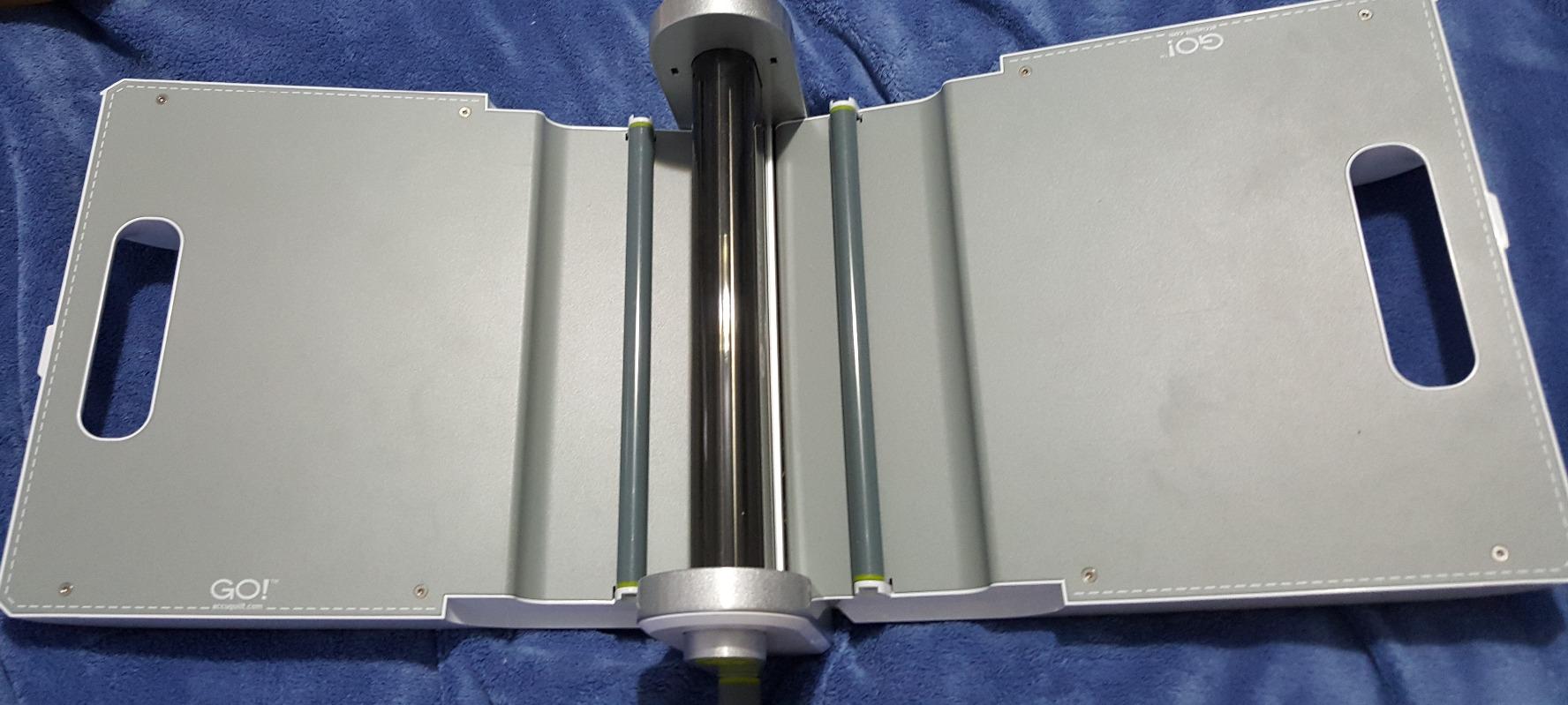 AccuQuilt GO! 55100H Fabric Cutter Starter Set, Portable Design customer photo 2