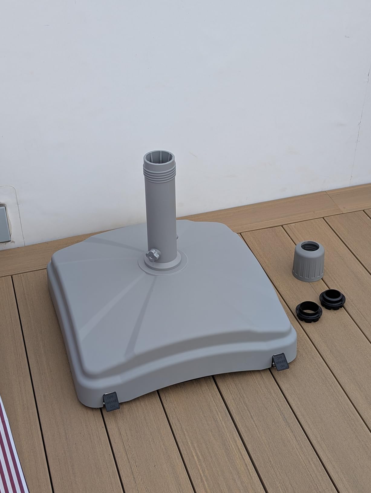 Heavy Duty Rolling Umbrella Base with Wheels, Black customer photo 2