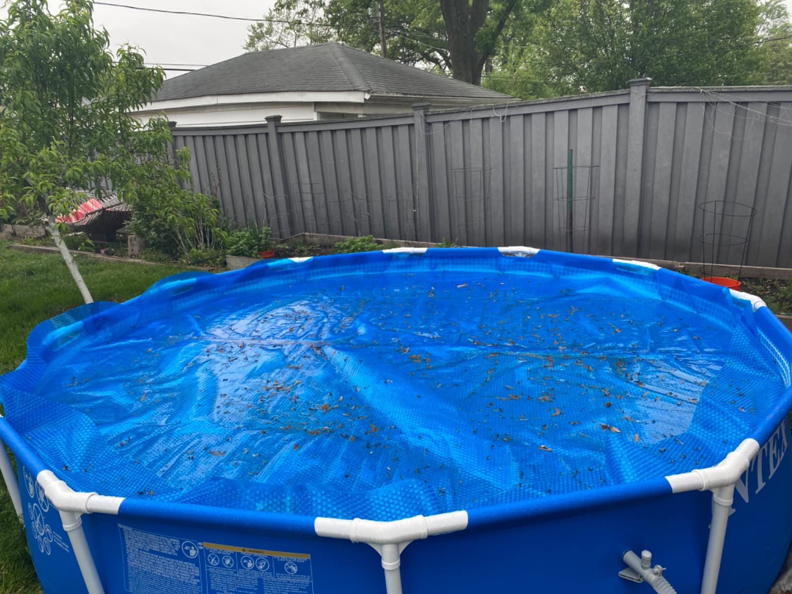 Blue Wave 12-ft Round Solar Pool Cover 8-Mil Blue – Solar Cover for Above Ground Pool, Thermal Bubble Blanket for Heat Retention & Reduced Evaporation customer photo 1
