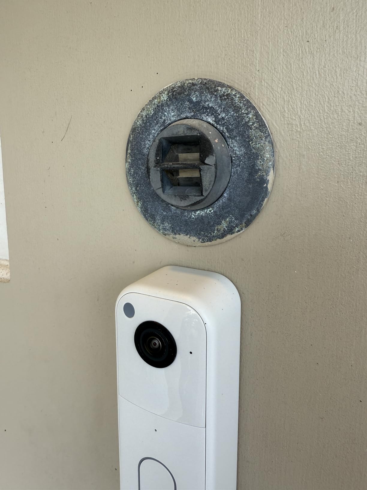 DS2000 Door Viewer - Aluminum x Silver Finish customer photo 2