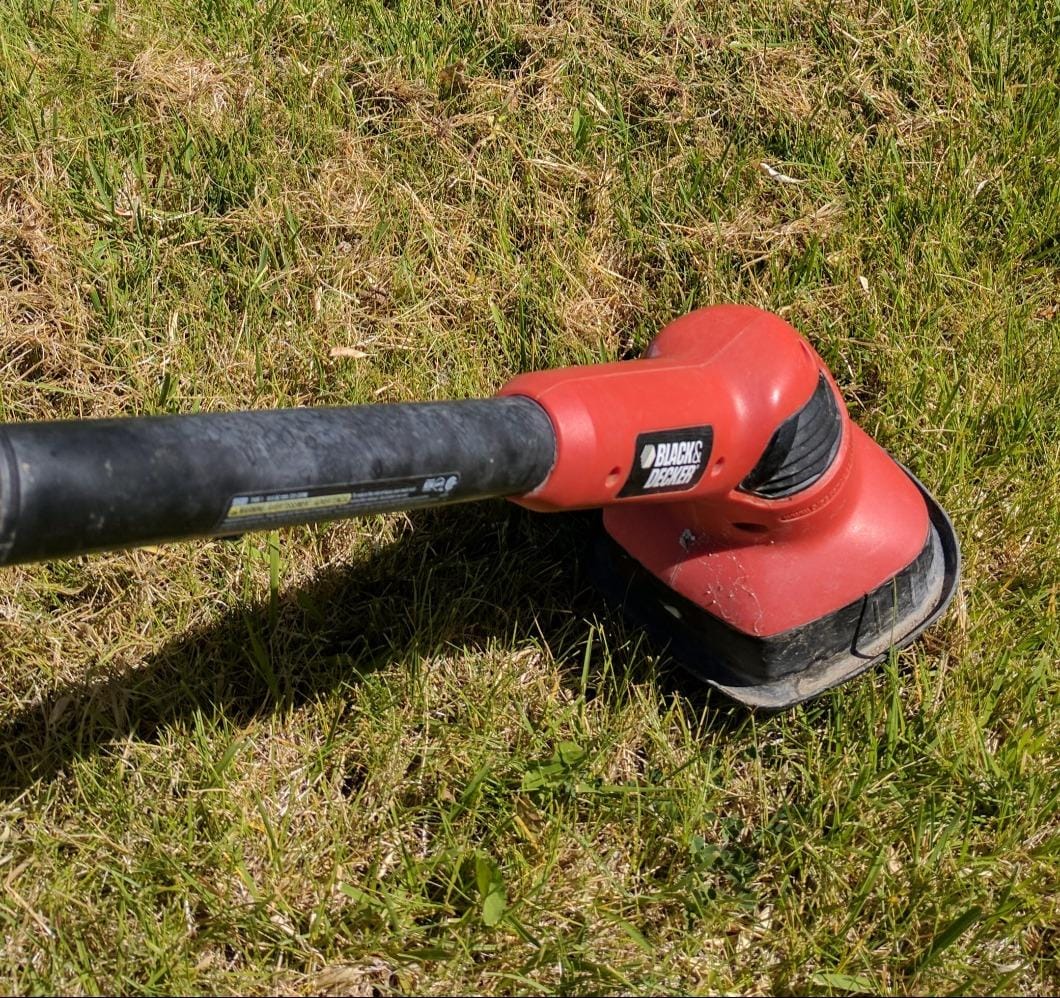BLACK+DECKER 20V MAX* Tiller (LGC120) customer photo 2