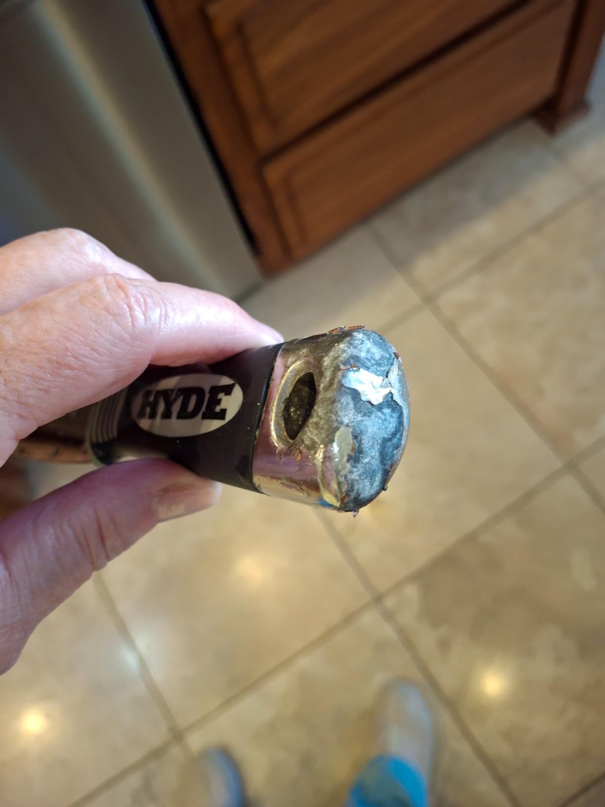 Hyde Tools 06108 Pro 1-1/2-Inch Flexible Putty Knife, Stainless Tool customer photo 1