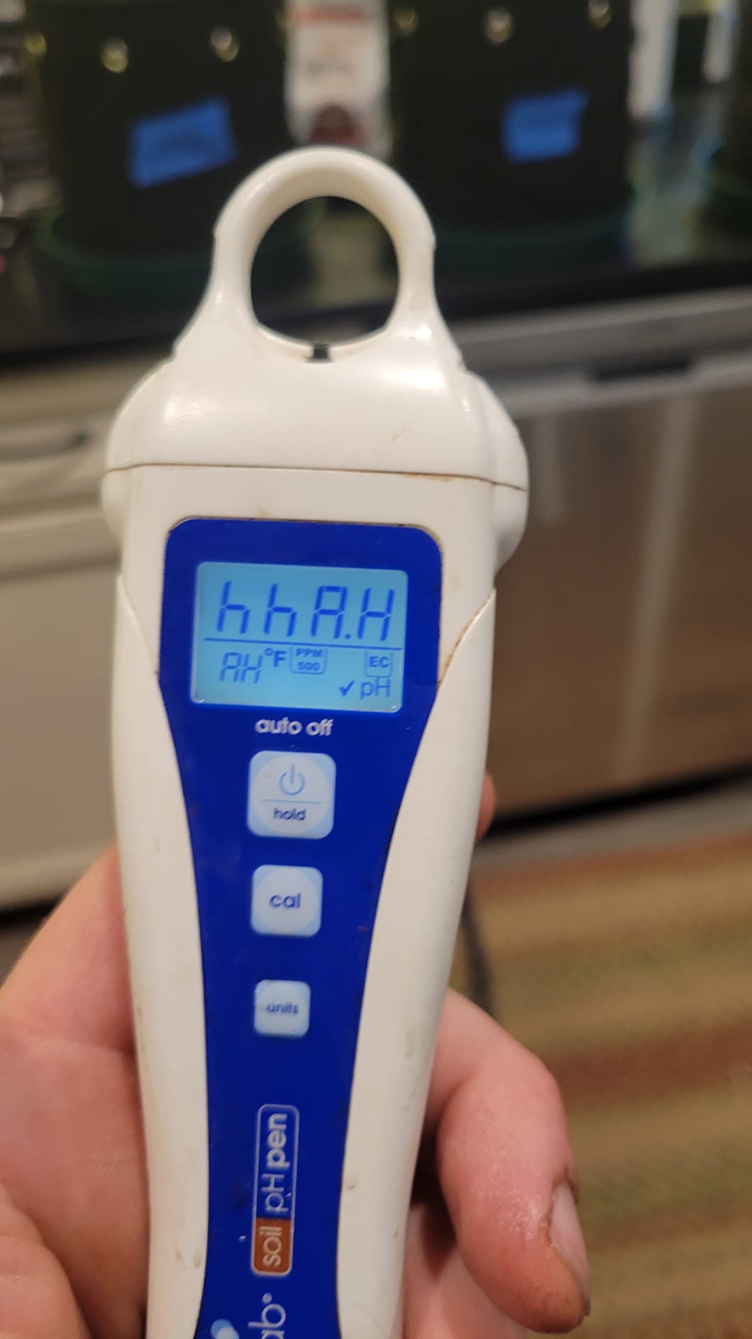Bluelab Soil Test Kit Digital pH Meter for Soil/Hydroponic Garden/Coco/Rockwool Easy Calibration Water Resistant Precise Readings 0.1 Accuracy Comes with Probe Cover - PENSOILPH customer photo 2