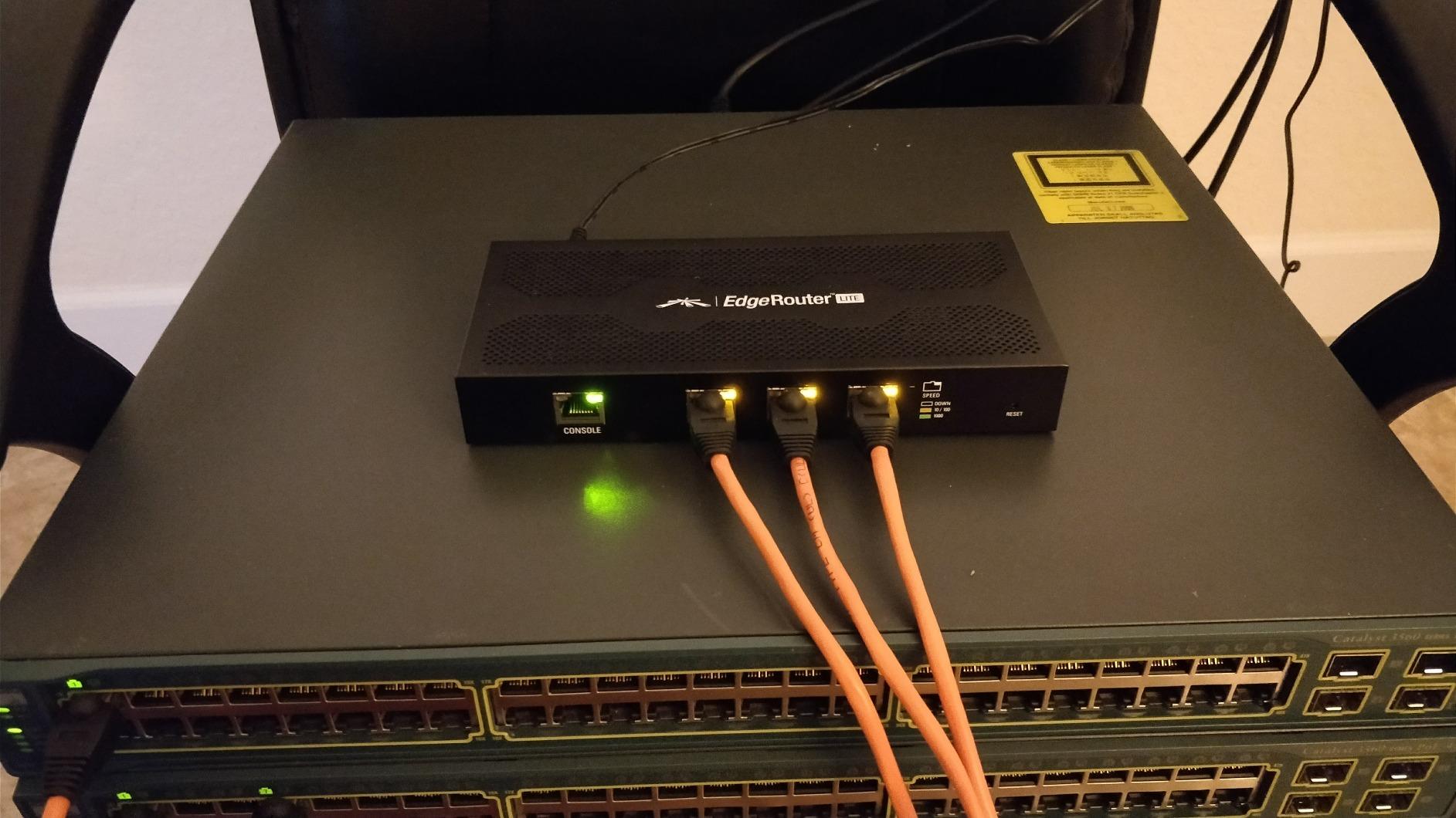 EDGEROUTER LITE 3PORT customer photo 2