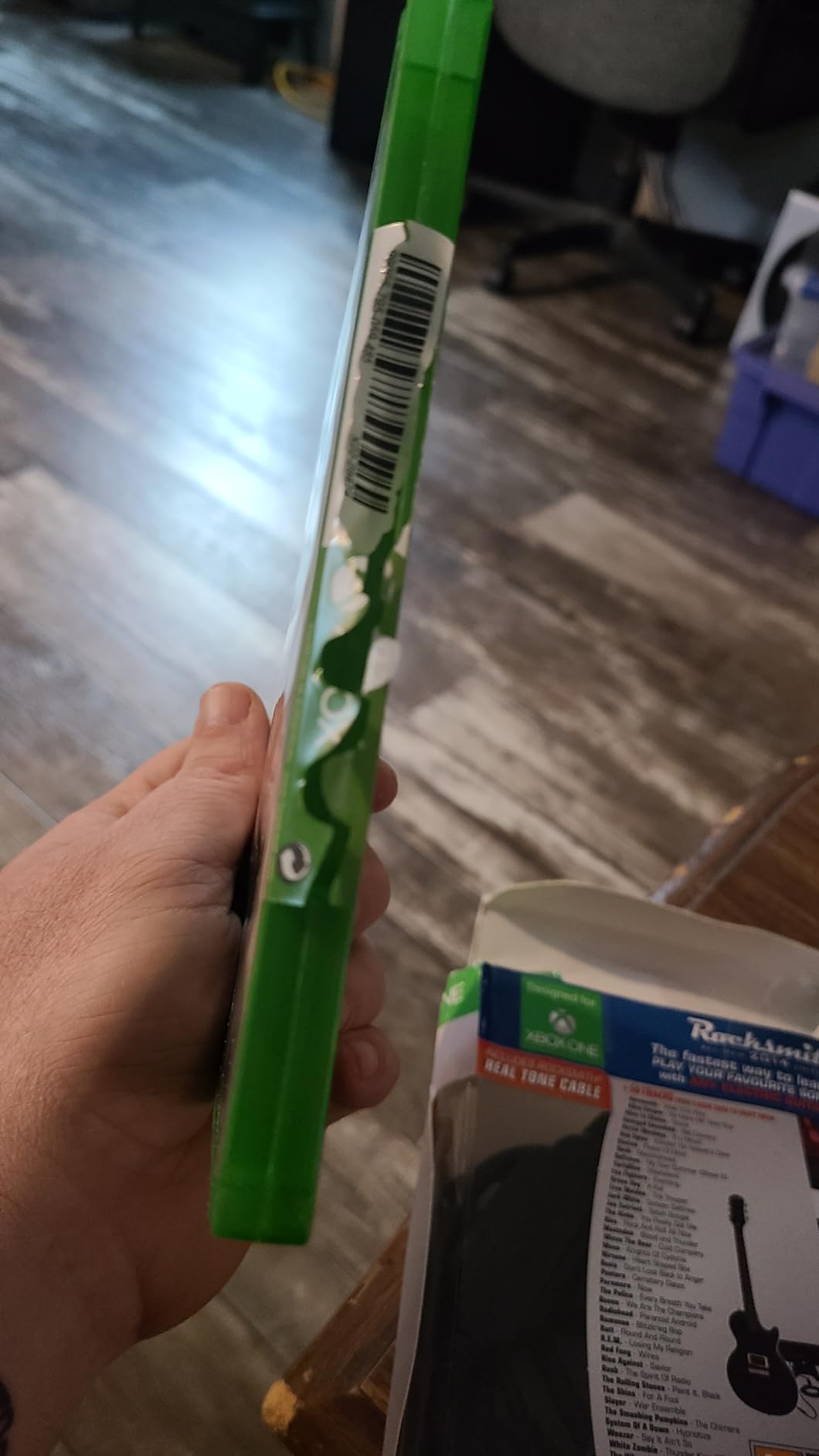 Rocksmith 2014 Edition with Real Tone Cable (Xbox One) customer photo 2