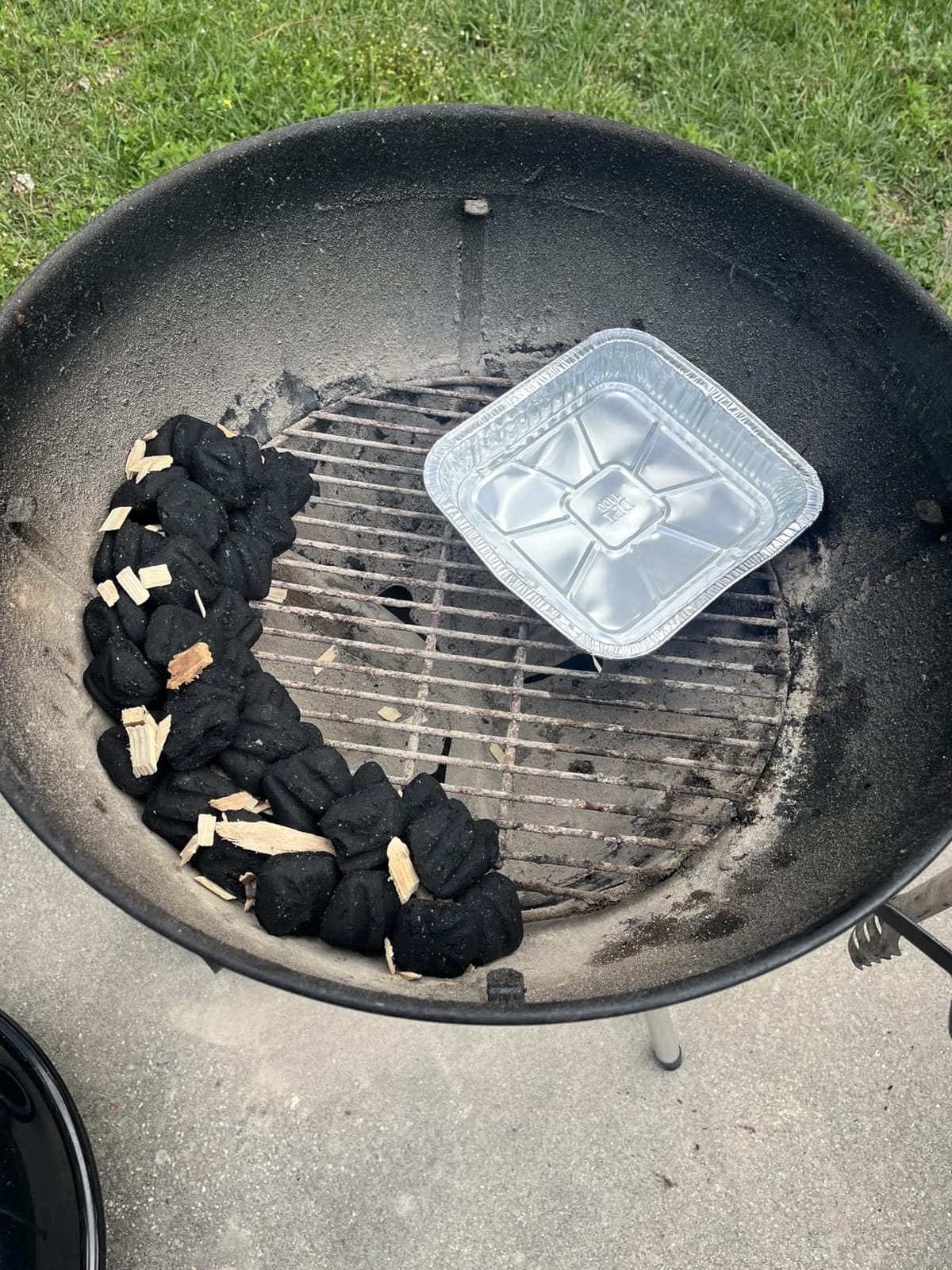 Weber® Original Kettle Premium Charcoal Grill, 22-Inch, Black customer photo 1