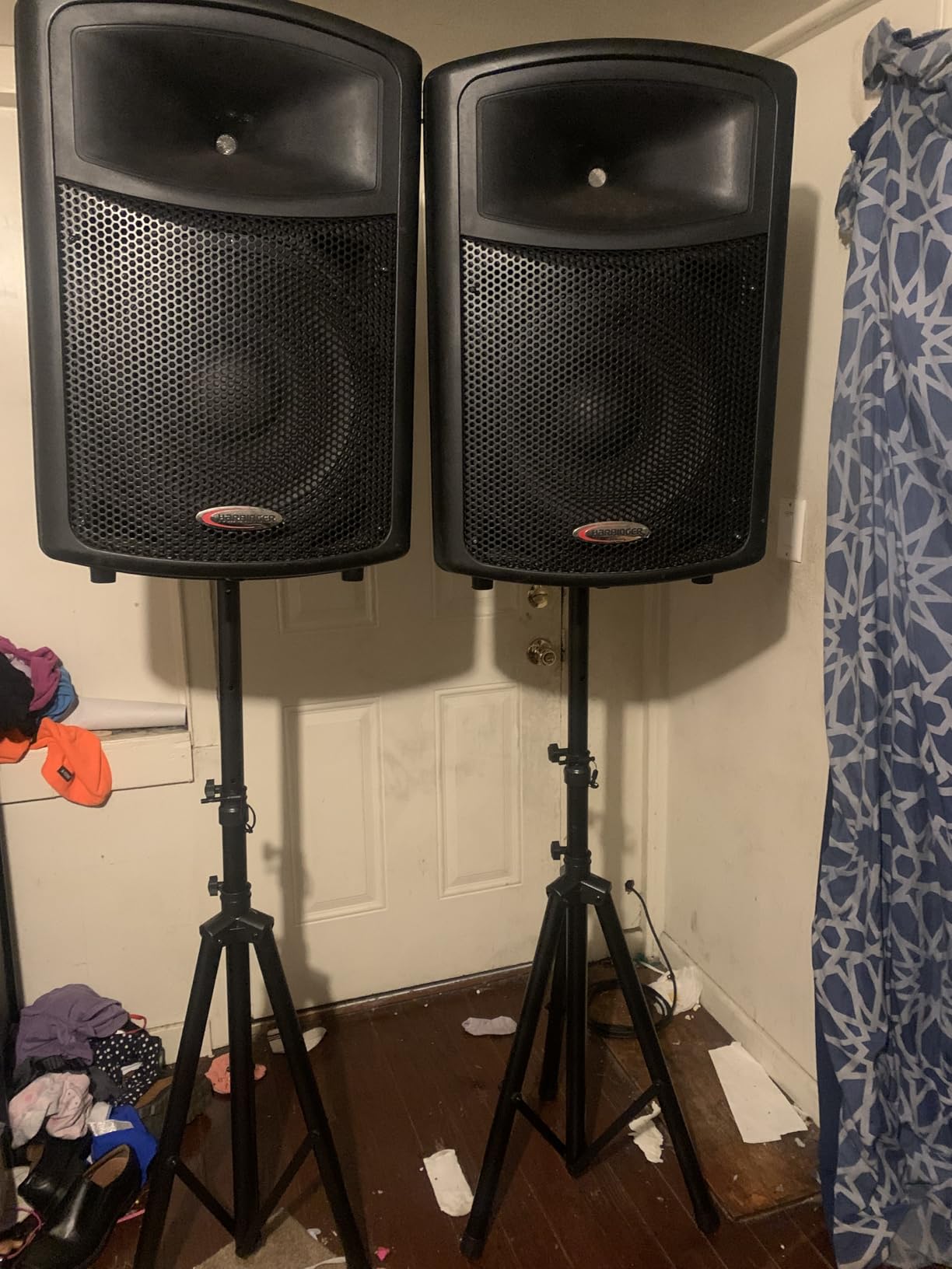 Rockville RVES1 Pair Adjustable Tripod PA Speaker Stands with Carry Bag customer photo 2
