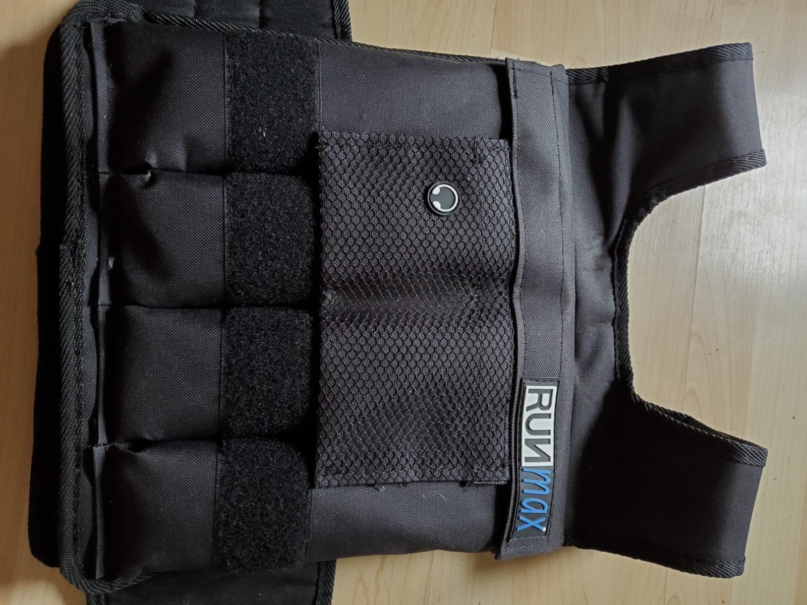 RUNmax 20LBS - 150LBS Adjustable Weighted Vest Wtih Shoulder Pads Option for Men and Women customer photo 1