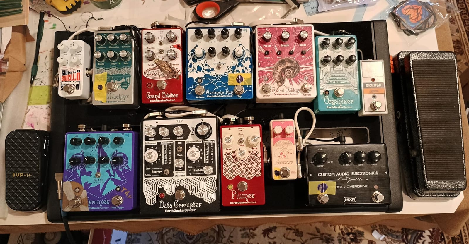 Donner DB-3 Guitar Pedal Board, Aluminum, 20 x 11.4 x 4 in, Bag customer photo 2