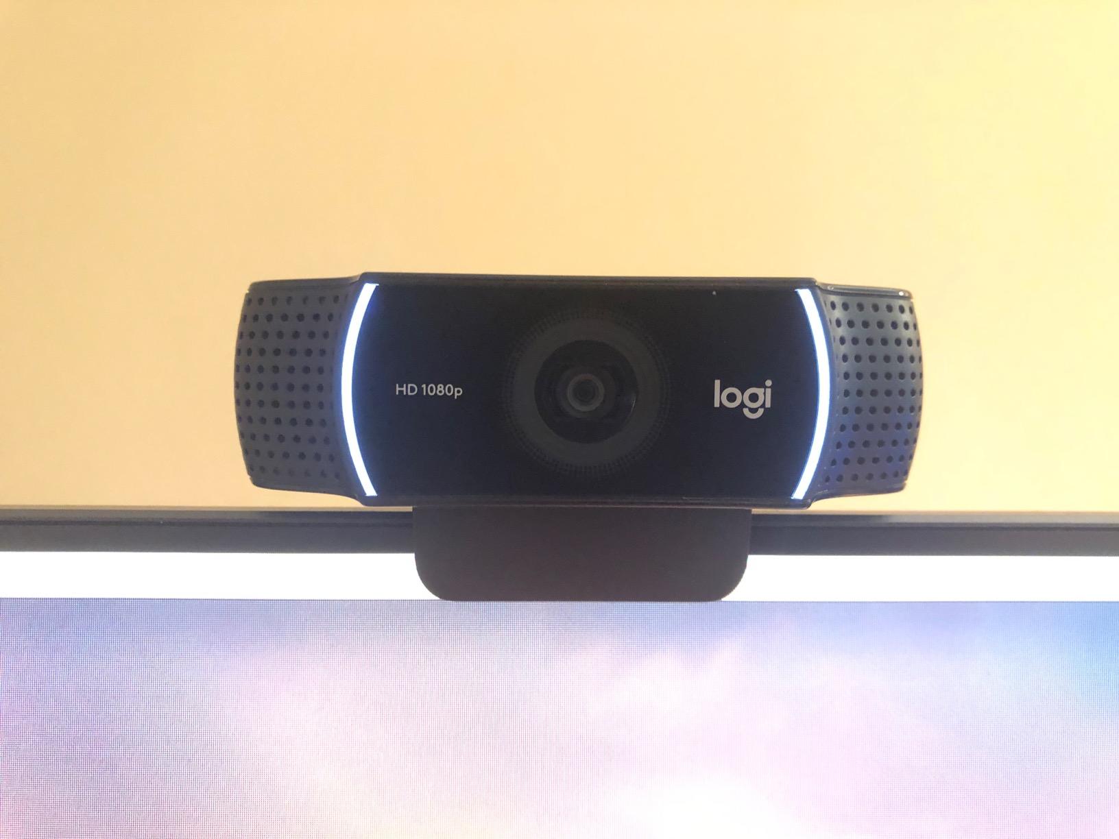 Logitech C922x HD Pro PC Webcam, Full HD 1080p/30fps or 720p/60fps Video, HD Light Correction, Works with Microsoft Teams, Google Meet, Zoom, Nintendo Switch 2’s new GameChat mode, Mac/Tablet- Black customer photo 1