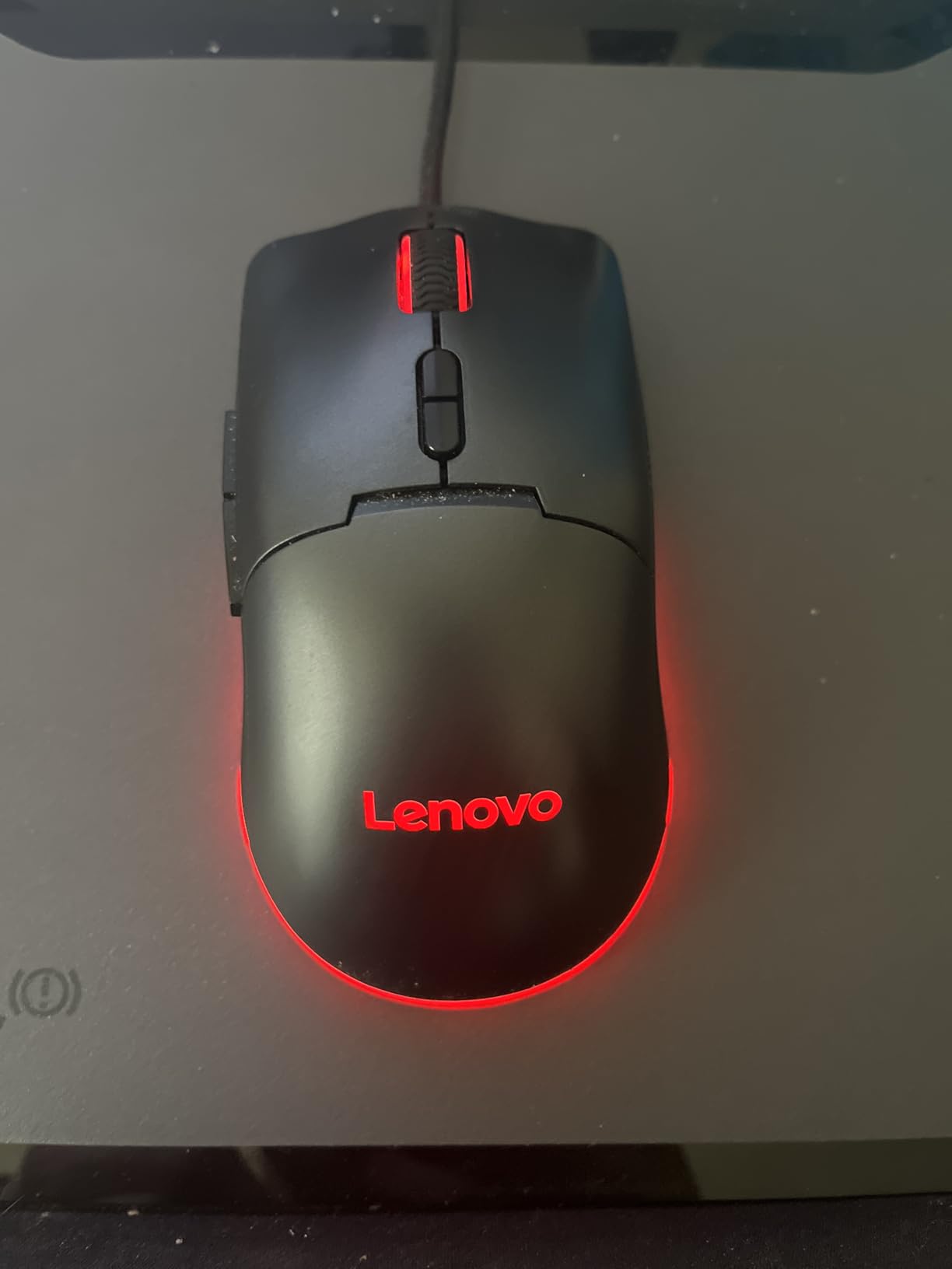 Lenovo 300 USB wired computer mouse - full size optical ambidextrous with 1600 DPI, reliable USB-A connection, easy 3-button navigation - long lasting, durable, black customer photo 1