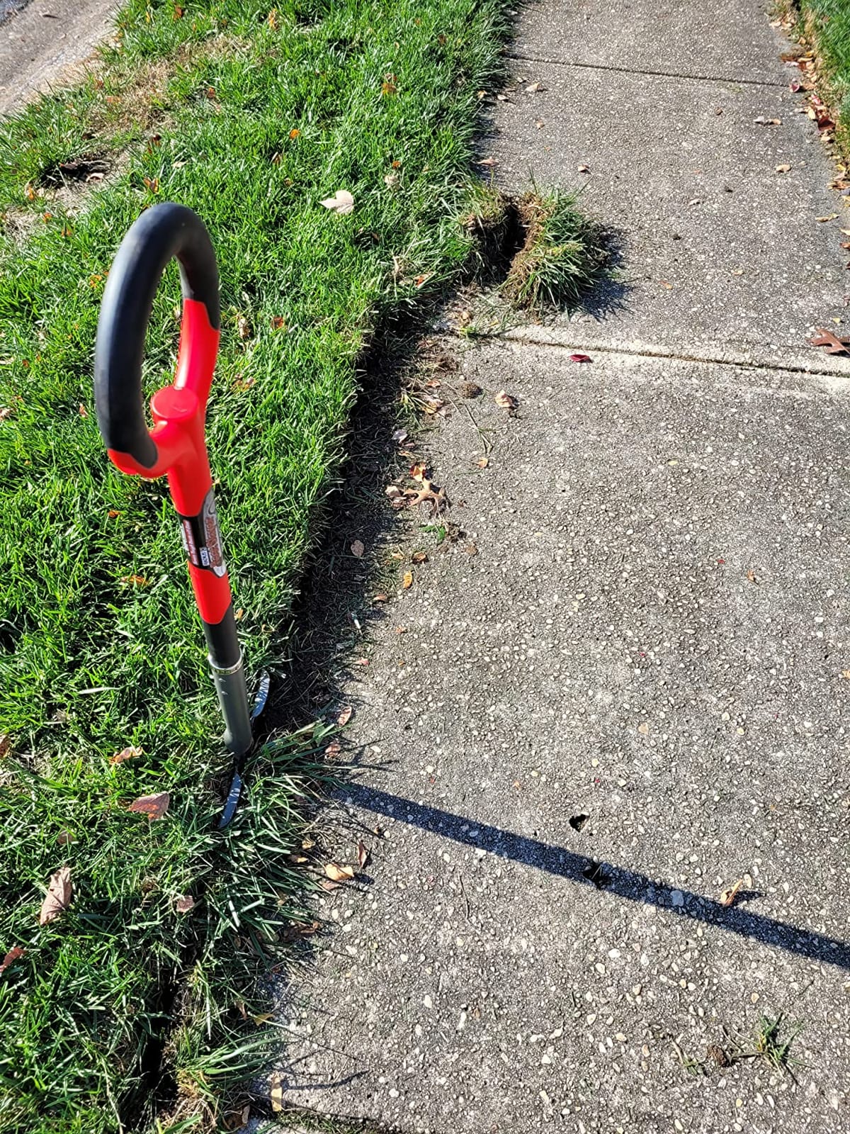Root Slayer 22611 Serrated Garden Edger, Red customer photo 1