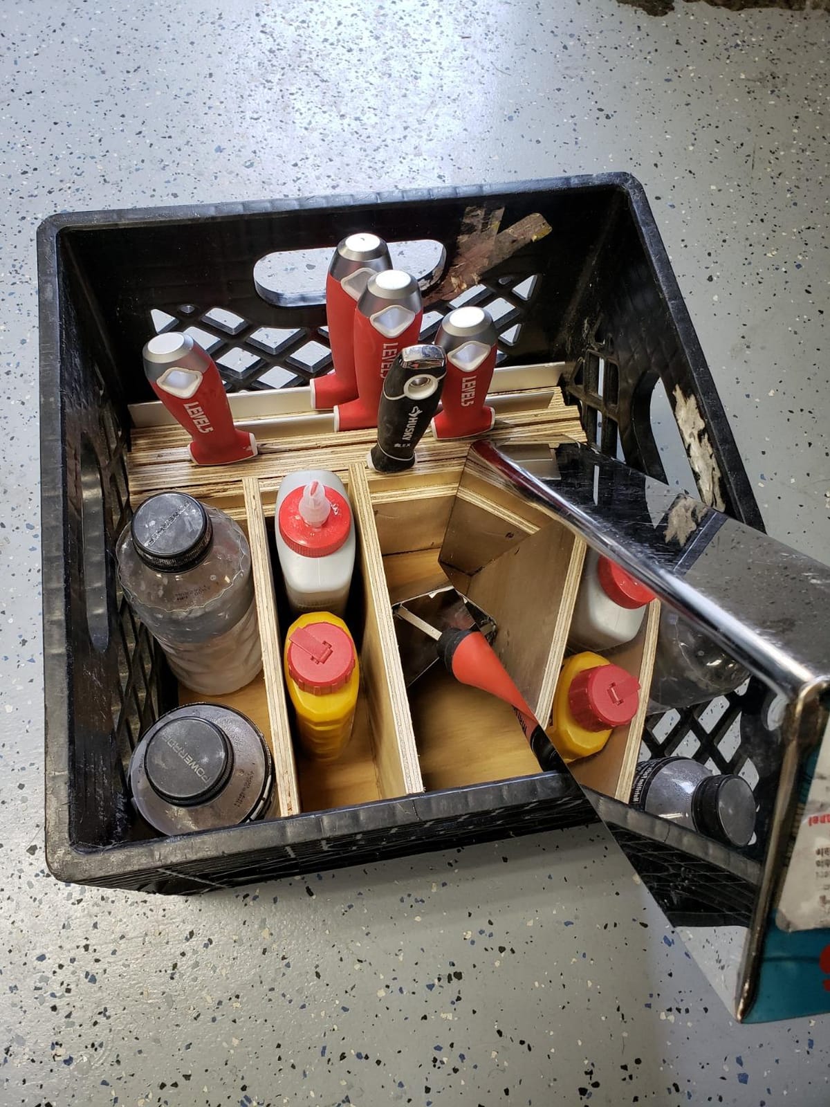 LEVEL5 Drywall Finishing Hand Tool Kit | 5, 6 Inch Joint Knives, 10, 12 Inch Taping Knives, 14 Inch Mud Pan | Stainless Steel Blades, Soft Grip Handles | Sheetrock Gyprock Plasterboard | 5-600 customer photo 2