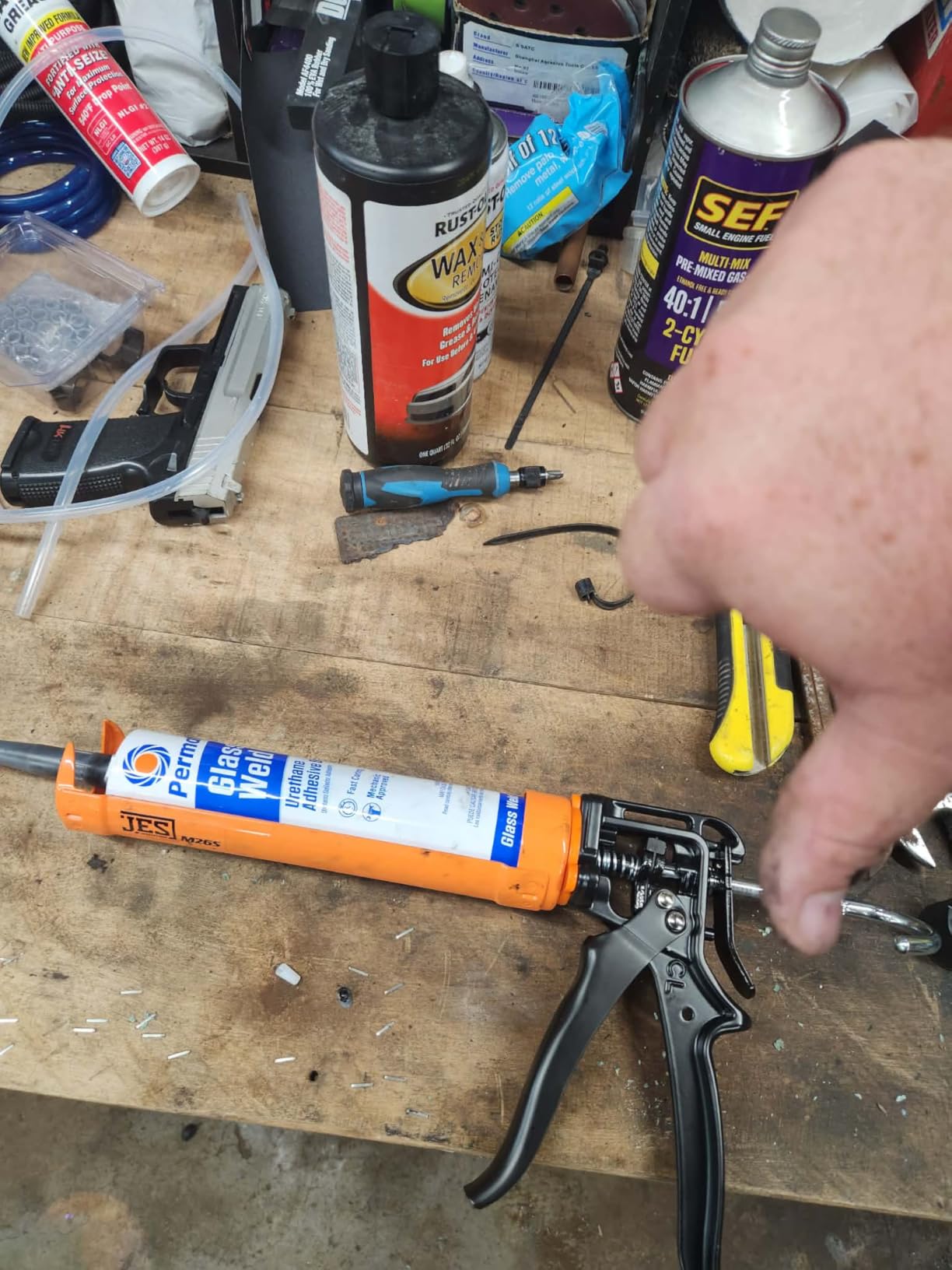 JES M26S 10 oz. 26:1 High Thrust Caulk and Adhesive Gun customer photo 2
