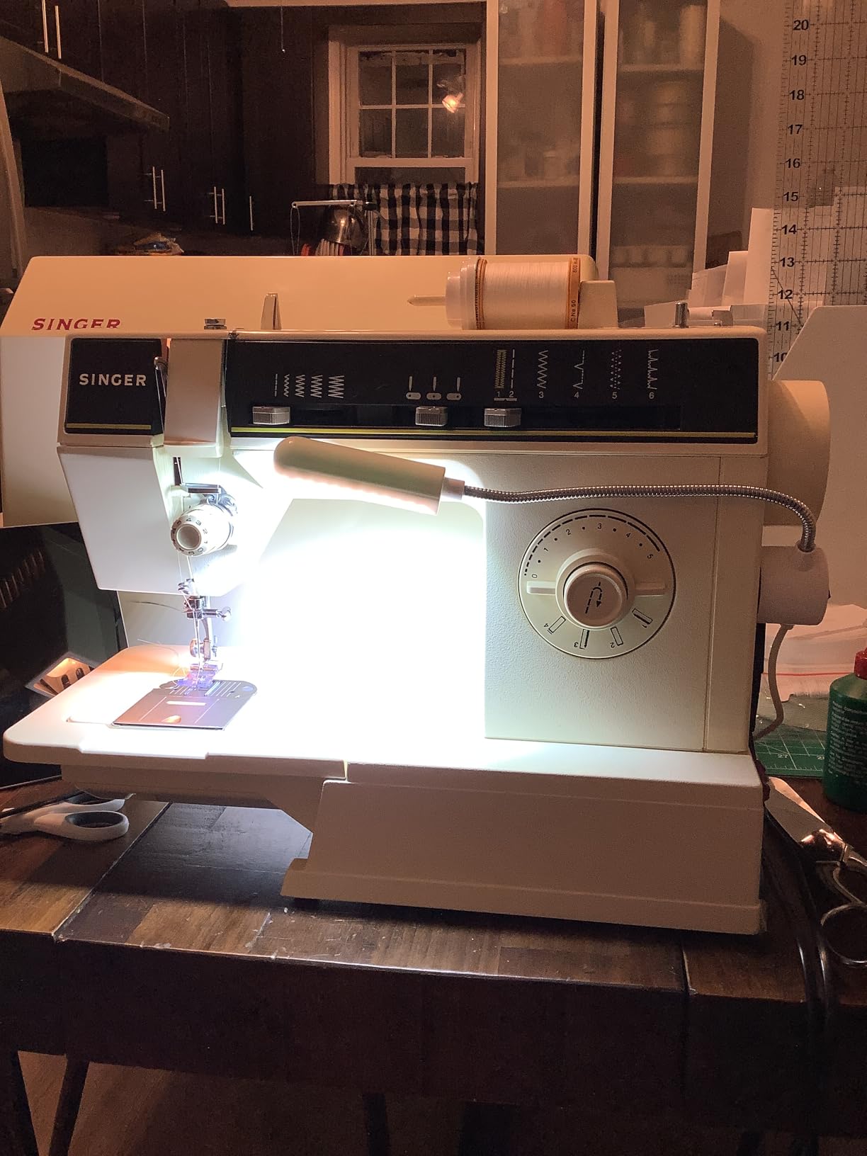 Sewing Machine Light (36LED) Gooseneck Work Light With Magnetic Mounting Base, White Soft Lamp for Lathes, Drill Presses, Workbenches customer photo 1