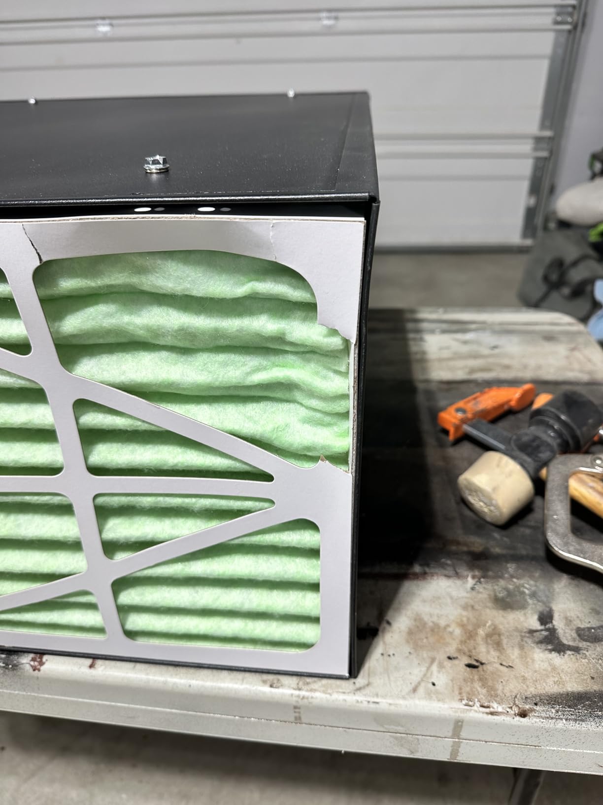WEN 3417 3-Speed Remote-Controlled Industrial-Strength Air Filtration System (556/702/1044 CFM) customer photo 2