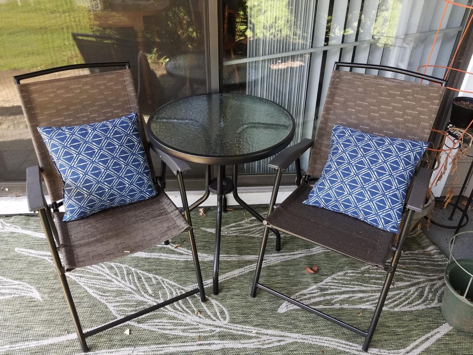 Goplus Patio Bistro Set, 3-Piece Patio Dining Furniture Set with Round Tempered Glass Table, 2 Foldable Chairs, Small Outdoor Folding Chairs & Table Set for Porch Garden Pool Yard customer photo 1