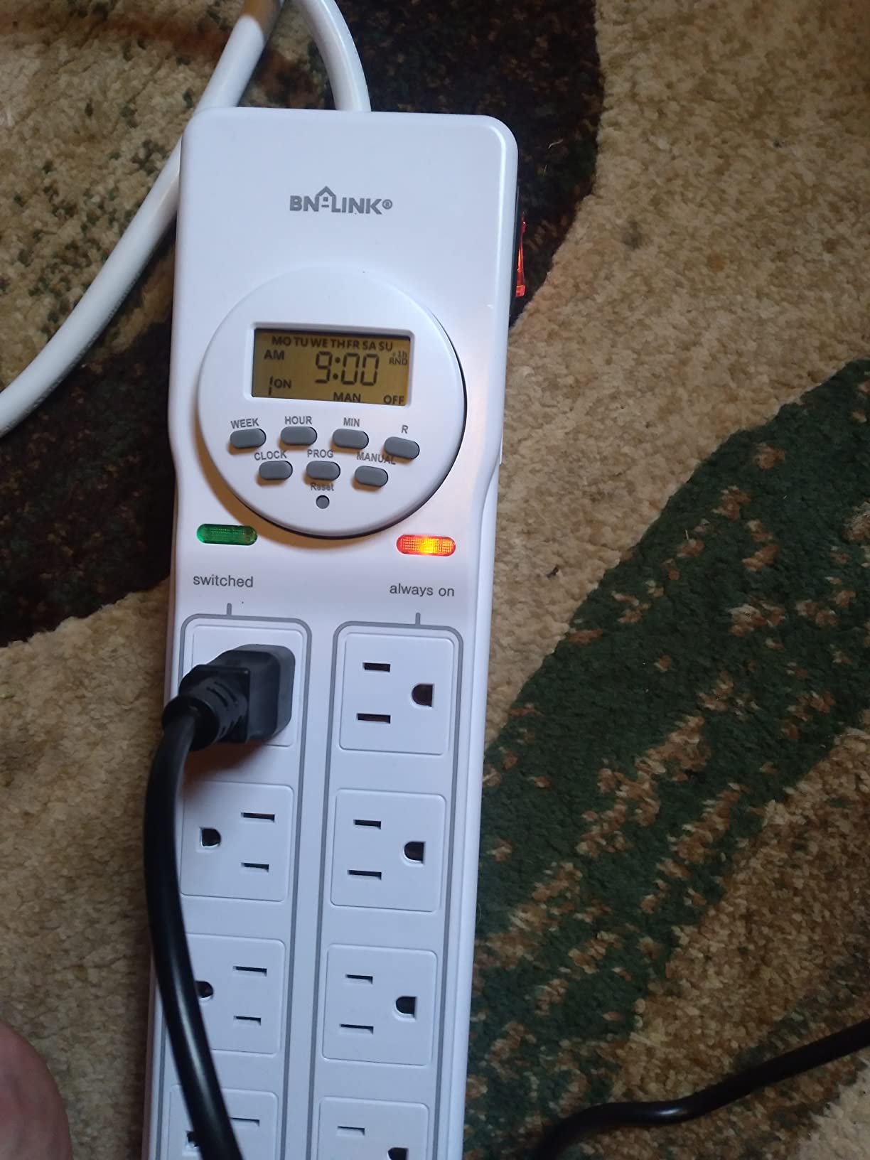 BN-LINK 8 Outlet Surge Protector with 7-Day Digital Timer (4 Outlets Timed, 4 Outlets Always On) - White customer photo 1