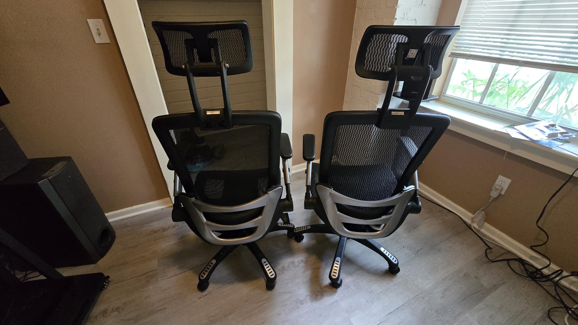 GABRYLLY Ergonomic Office Chair, High Back Home Desk Chair with Headrest, Flip-Up Arms, 90-120° Tilt Lock and Wide Cushion, Big and Tall Mesh Chairs for Man Woman, Black Task Chair customer photo 1